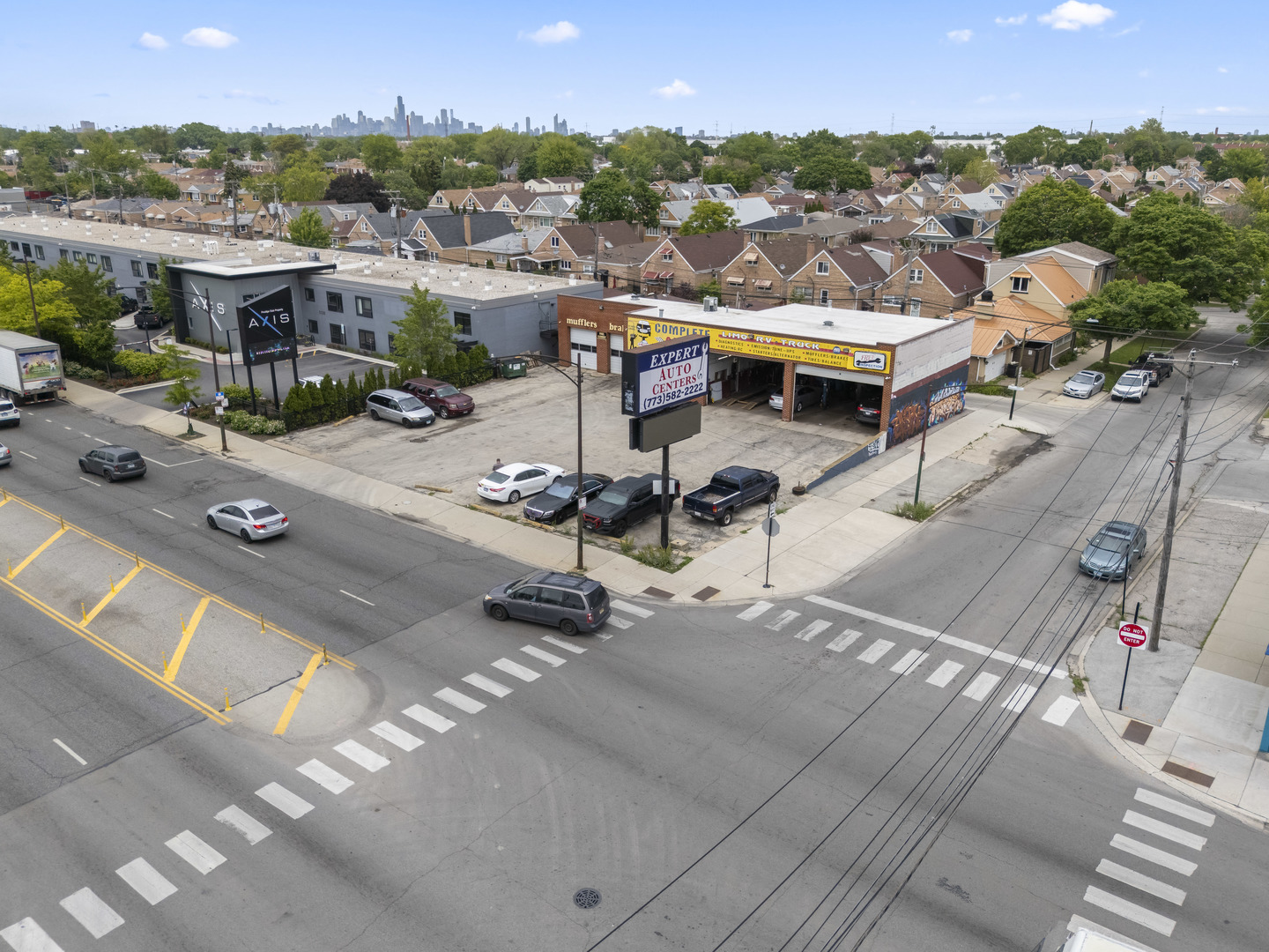 5351 S Pulaski Road, Chicago, IL 60632