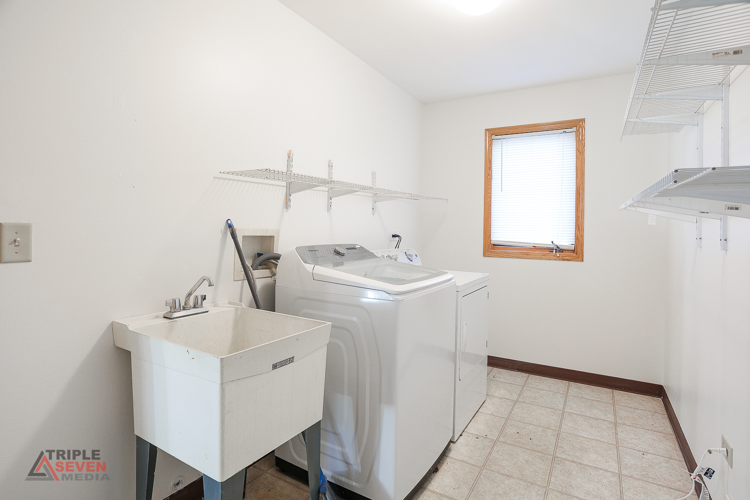 5013 180TH Street, Country Club Hills, IL 60478