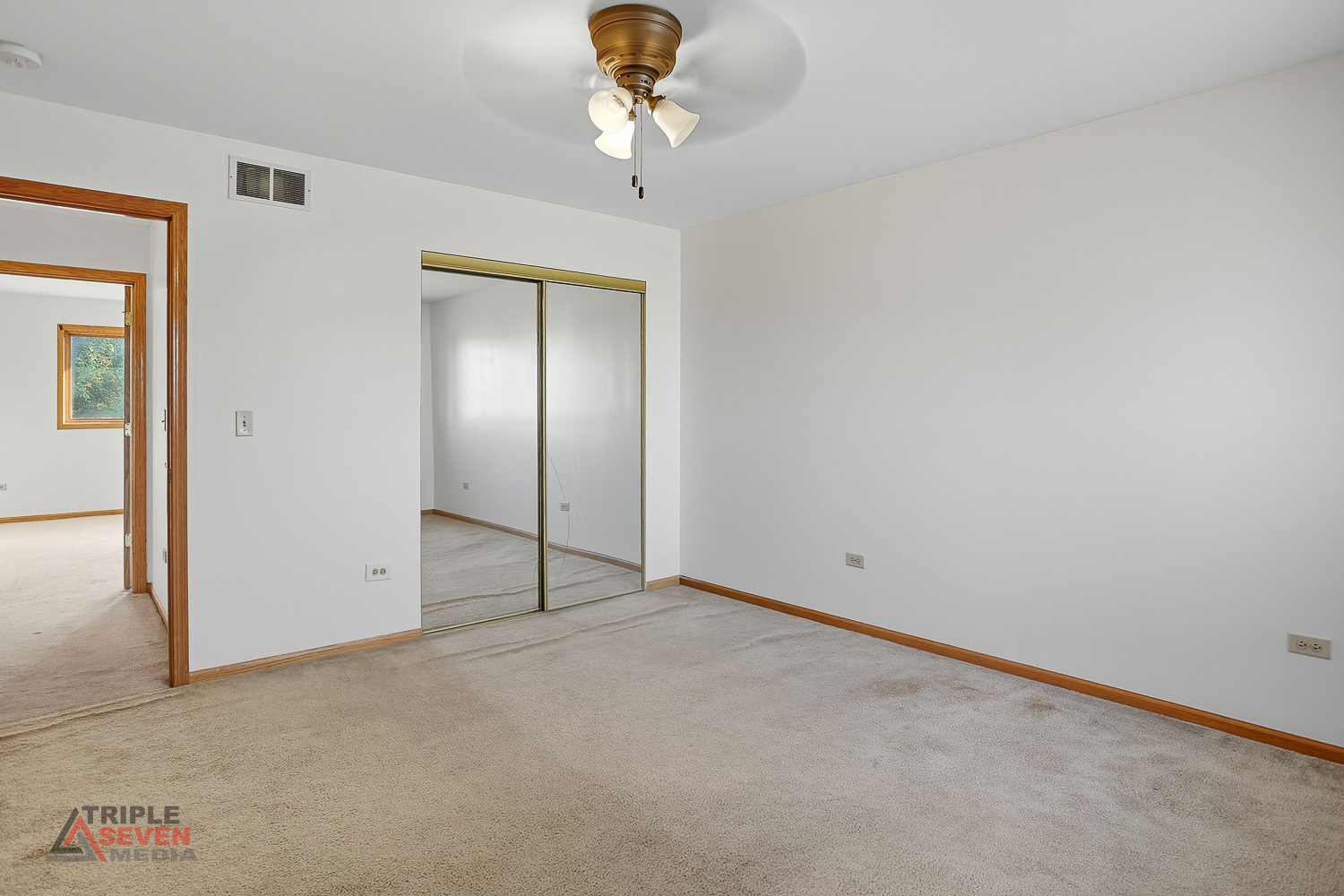 5013 180TH Street, Country Club Hills, IL 60478