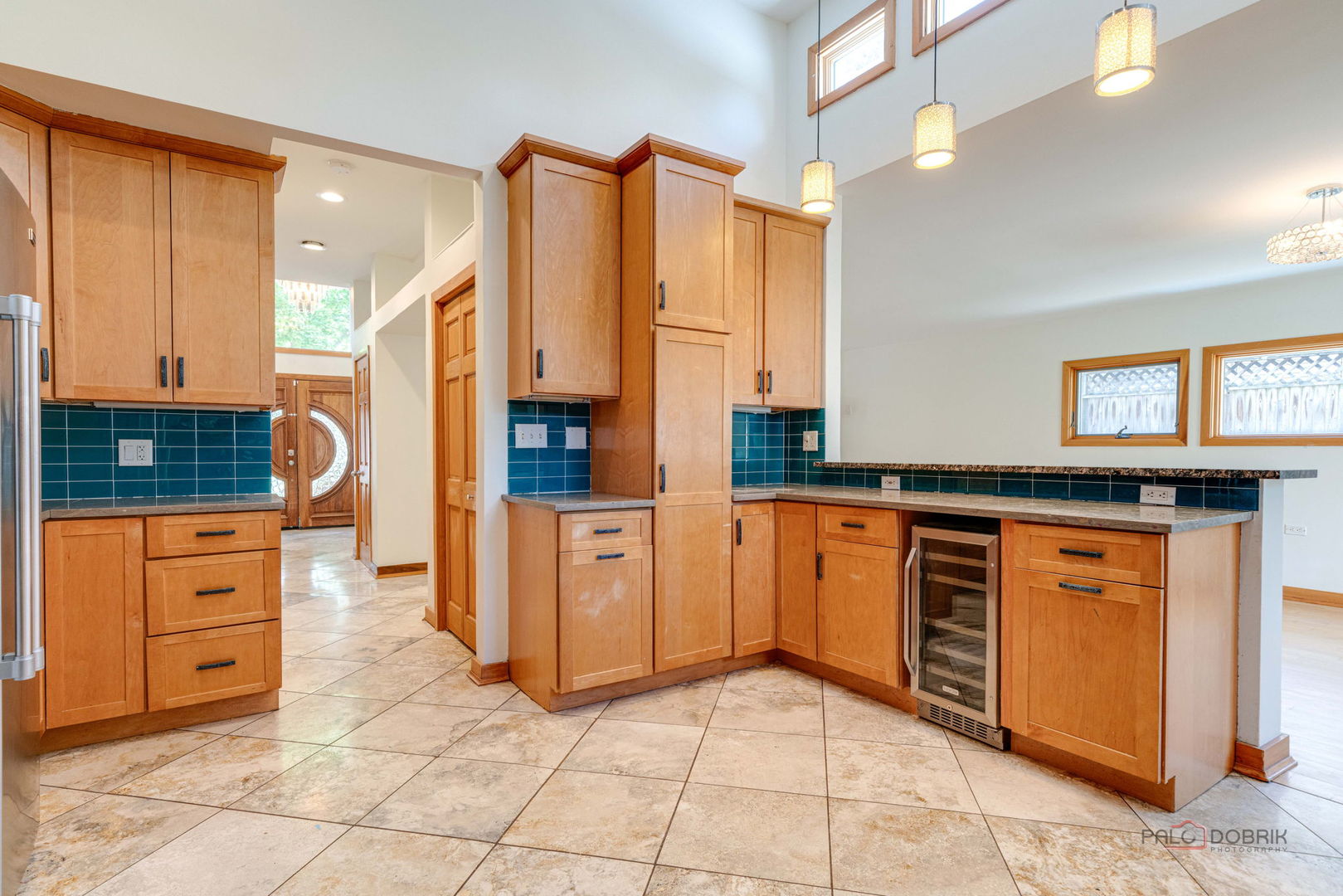 423 Ames Street, Libertyville, IL 60048