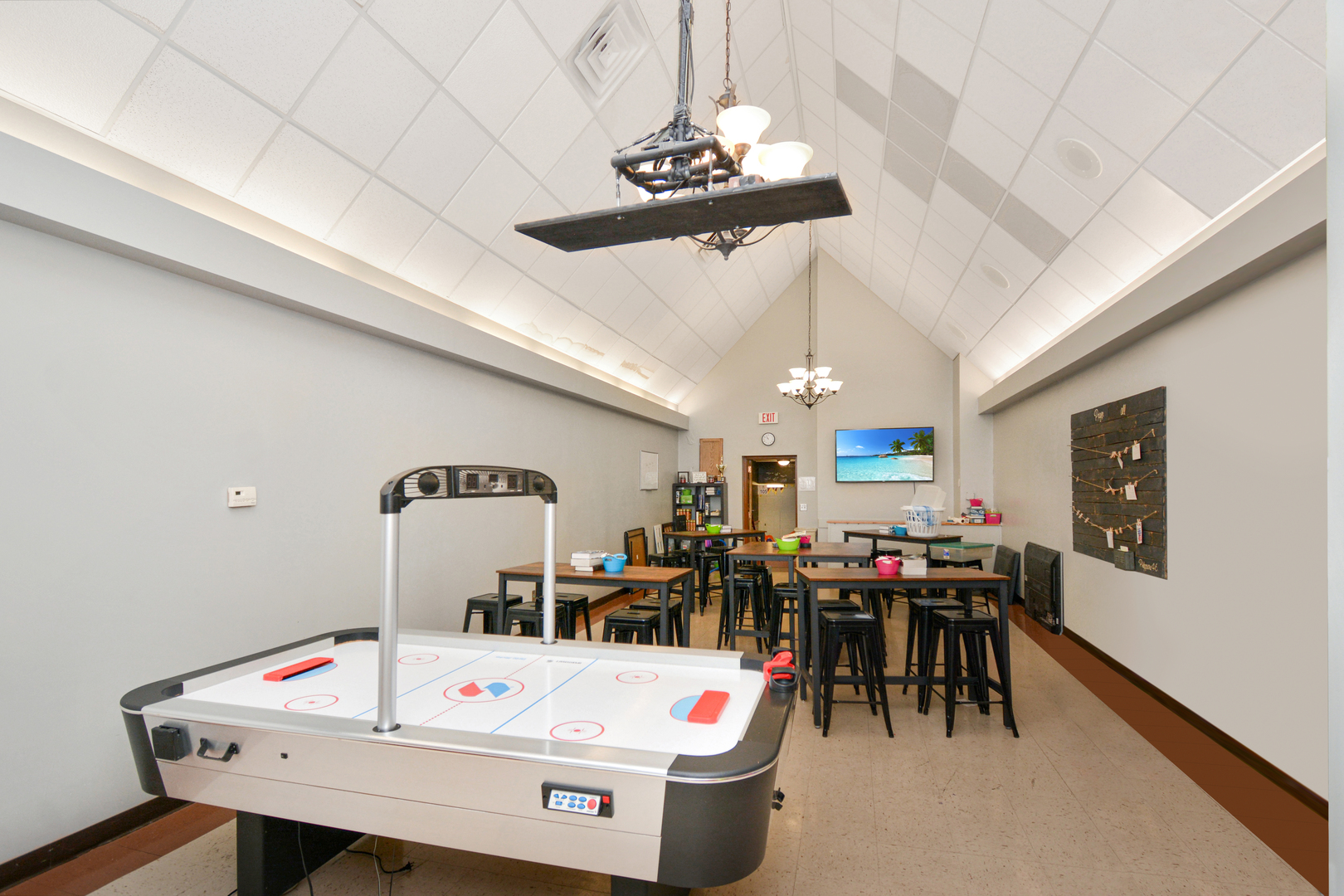 801 S Madison Street, Bloomington, IL 61701