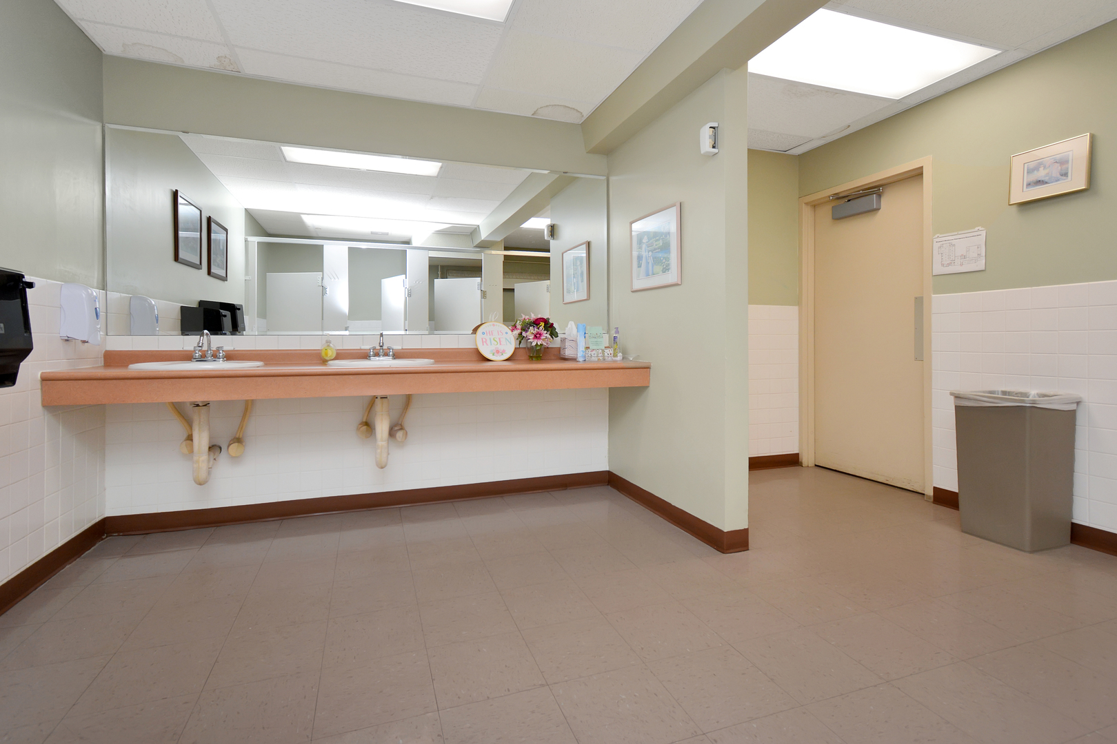 801 S Madison Street, Bloomington, IL 61701