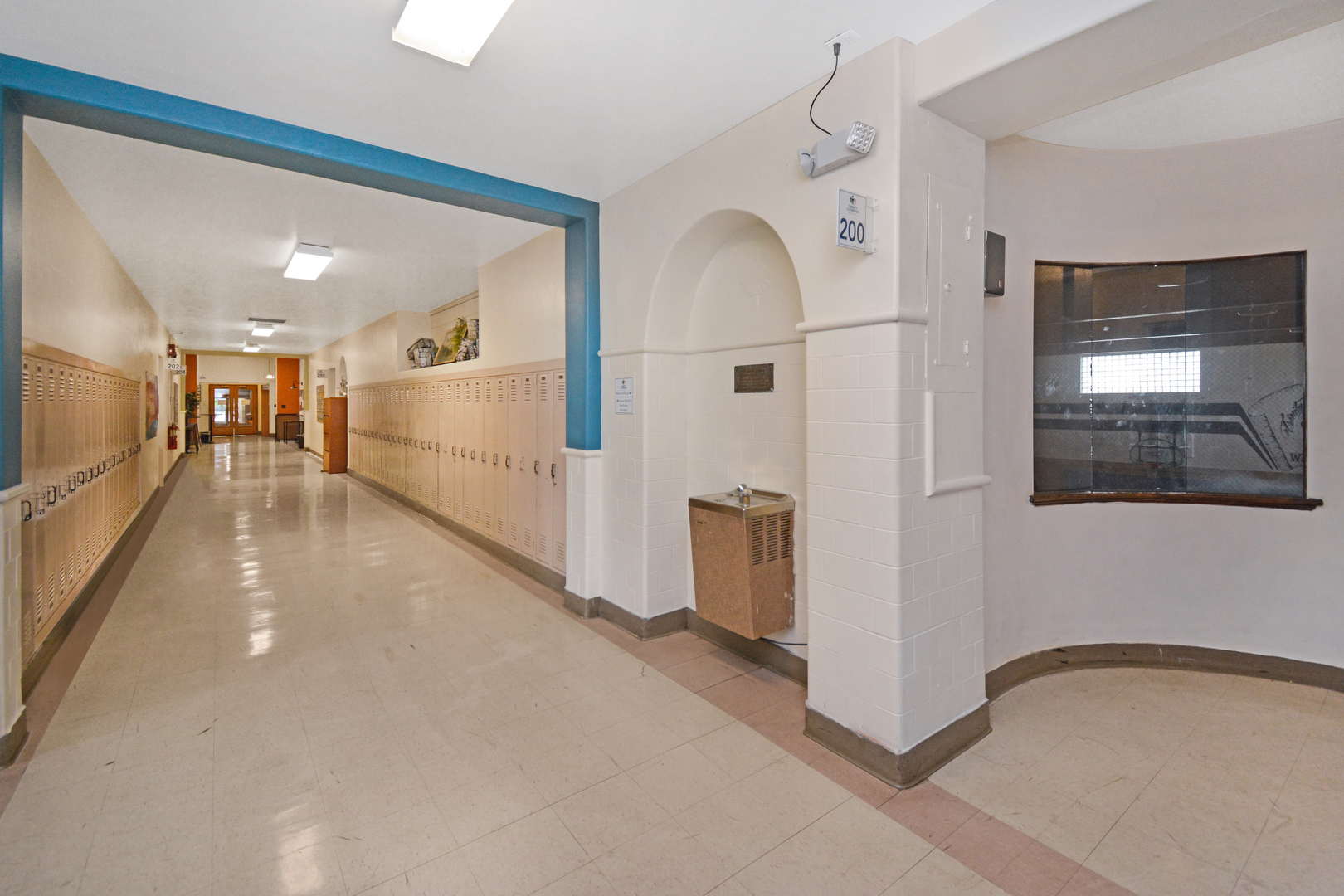 801 S Madison Street, Bloomington, IL 61701