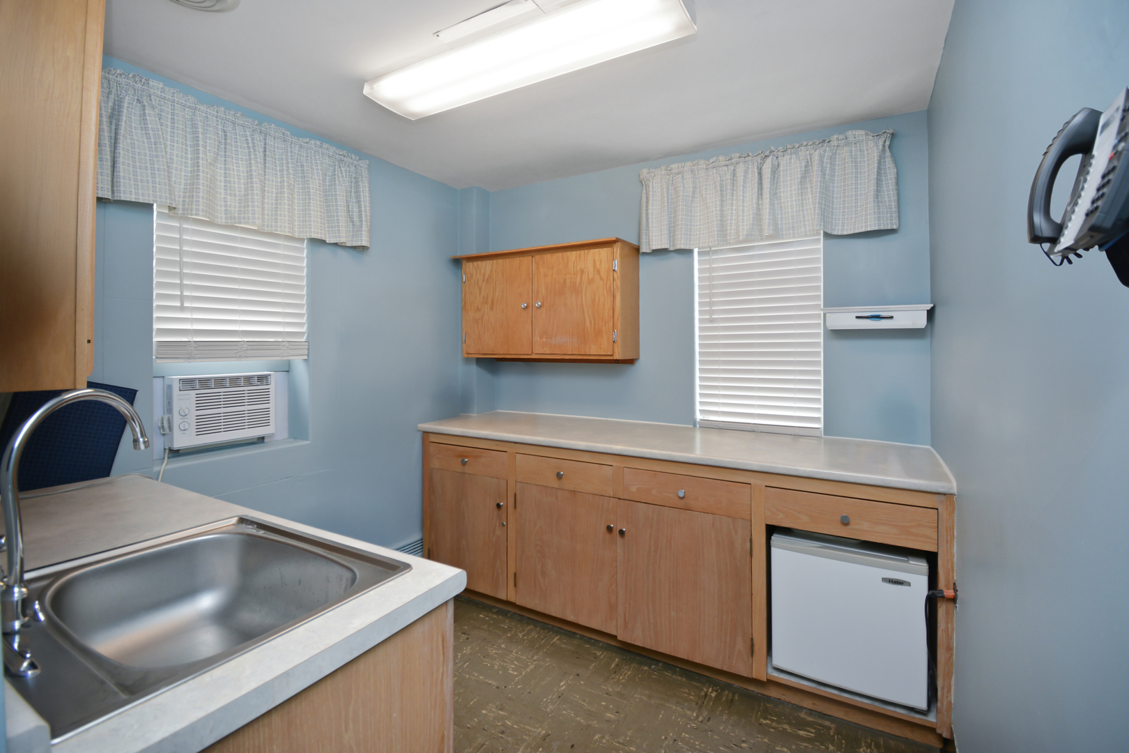 801 S Madison Street, Bloomington, IL 61701