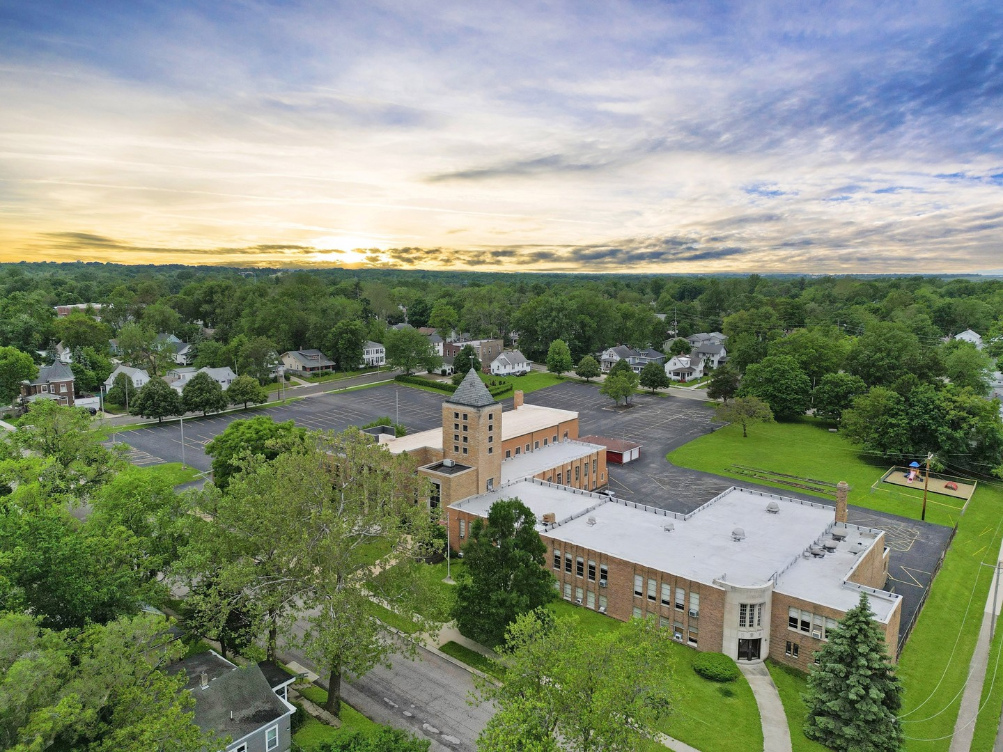 801 S Madison Street, Bloomington, IL 61701