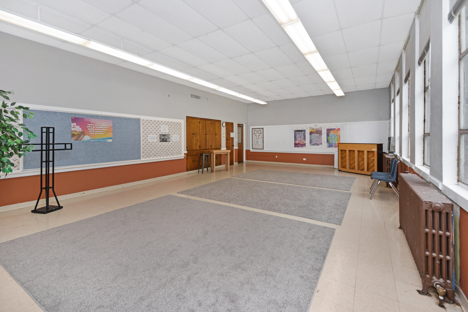 801 S Madison Street, Bloomington, IL 61701