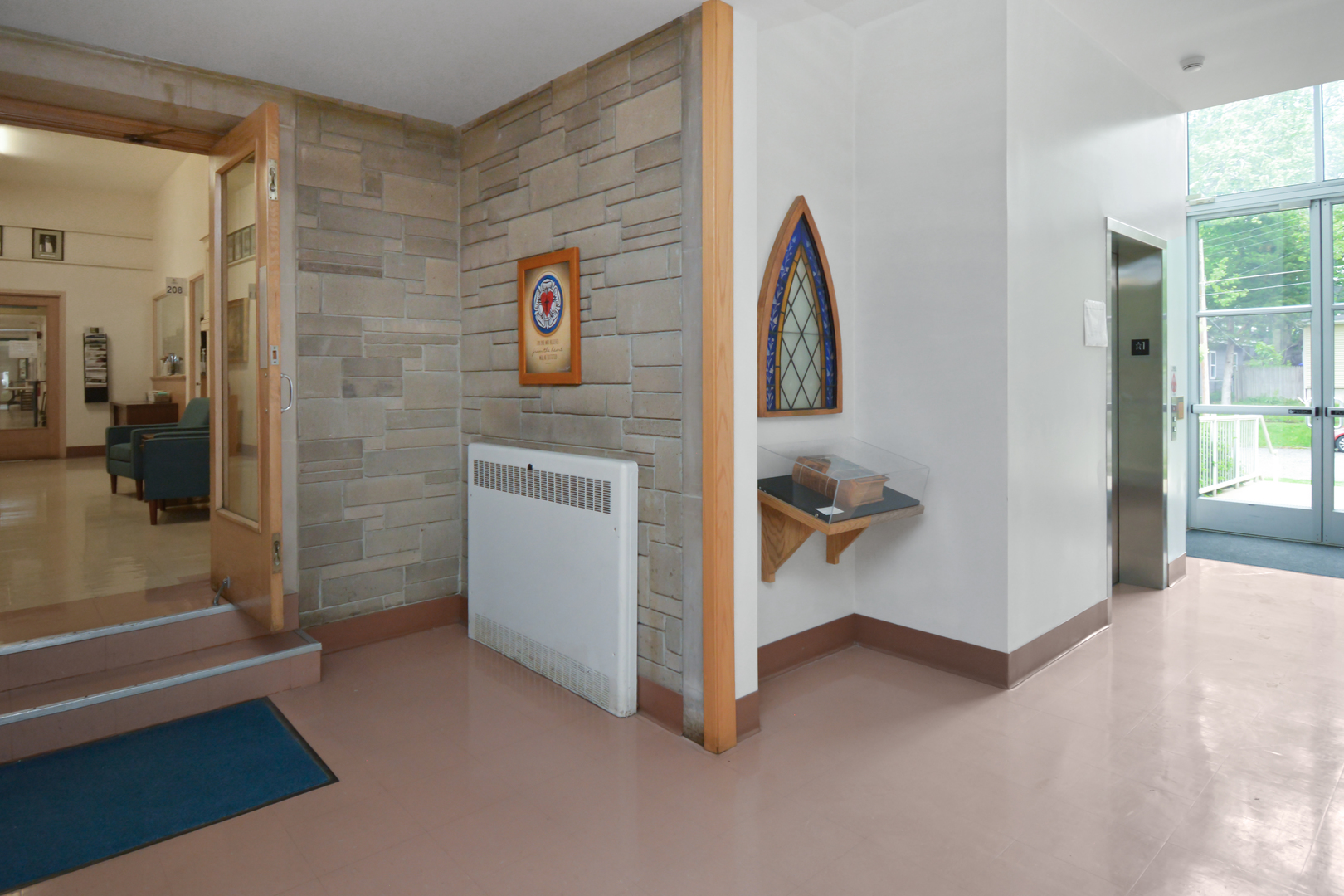 801 S Madison Street, Bloomington, IL 61701