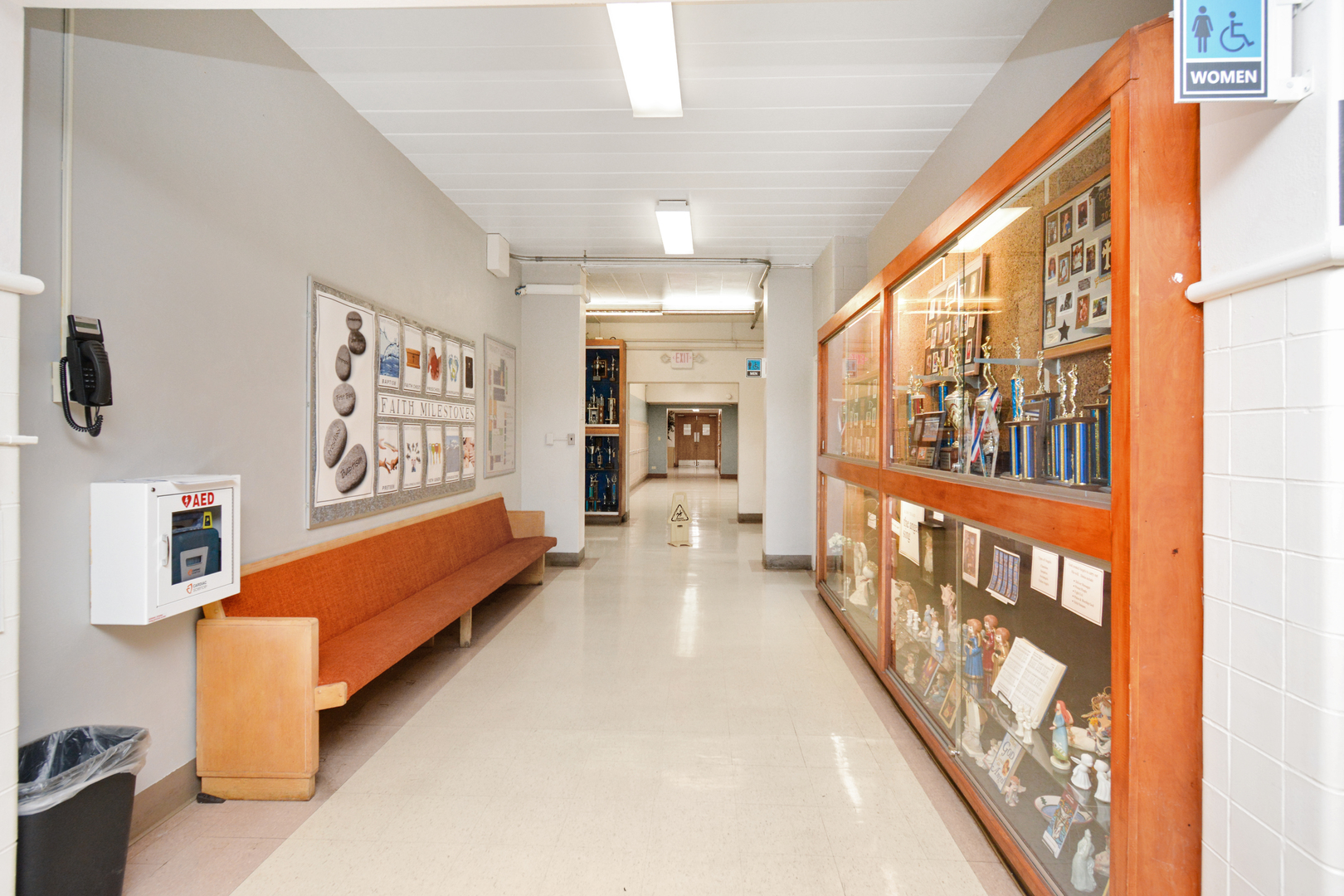 801 S Madison Street, Bloomington, IL 61701