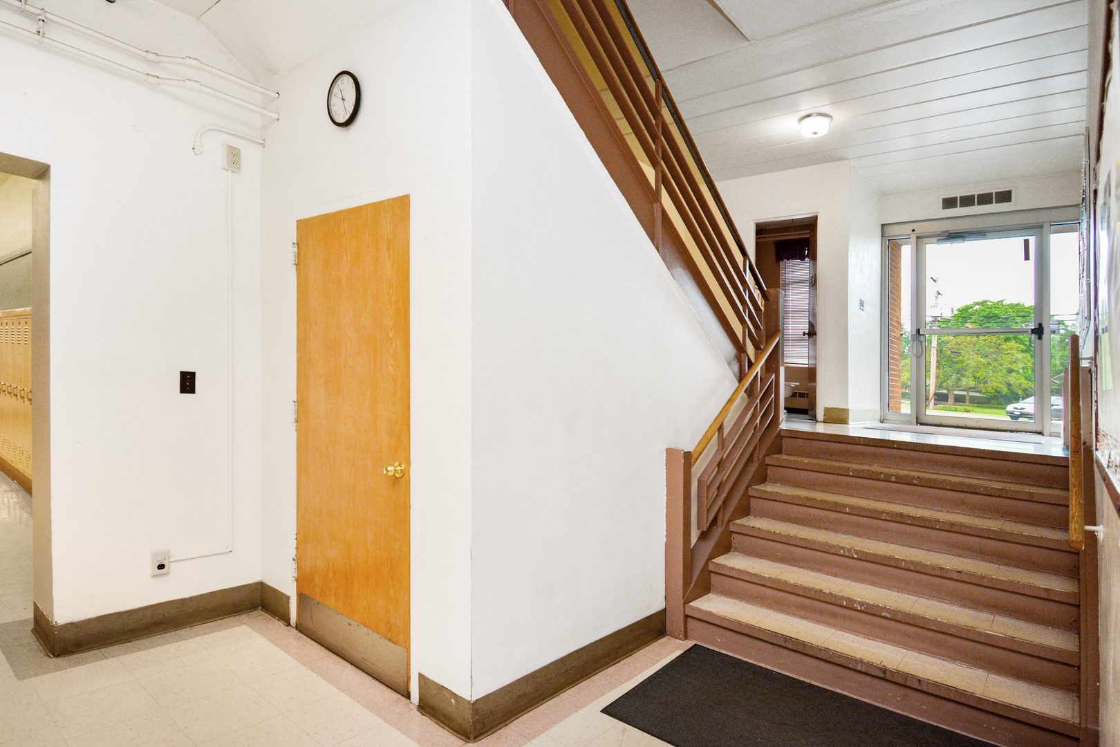 801 S Madison Street, Bloomington, IL 61701