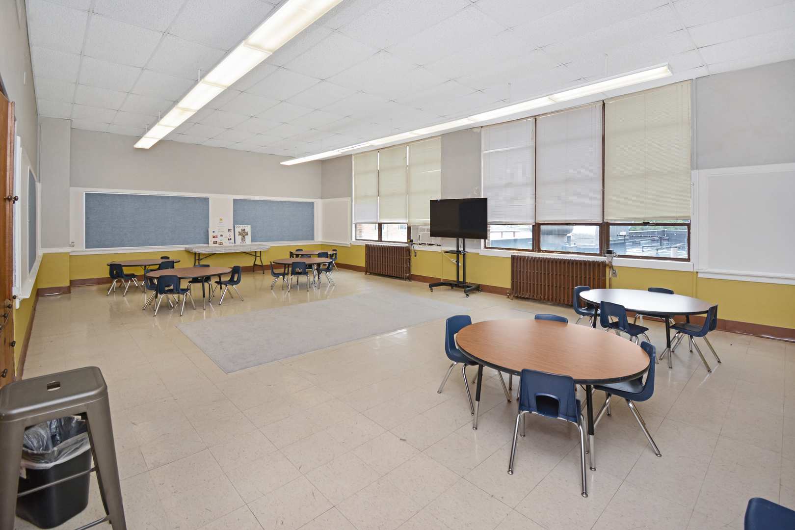 801 S Madison Street, Bloomington, IL 61701