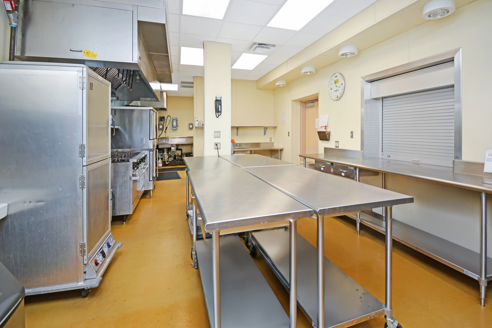 801 S Madison Street, Bloomington, IL 61701