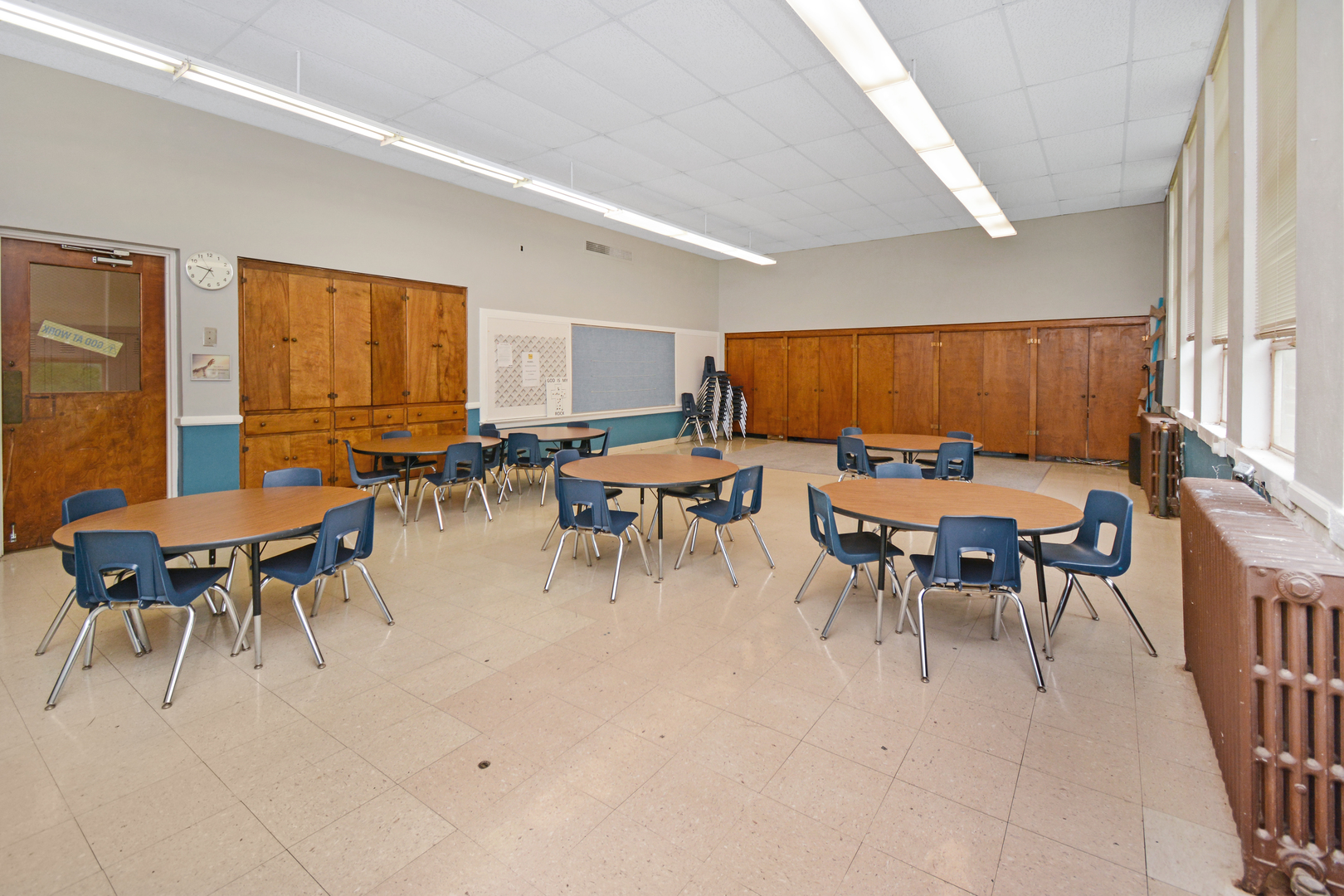 801 S Madison Street, Bloomington, IL 61701