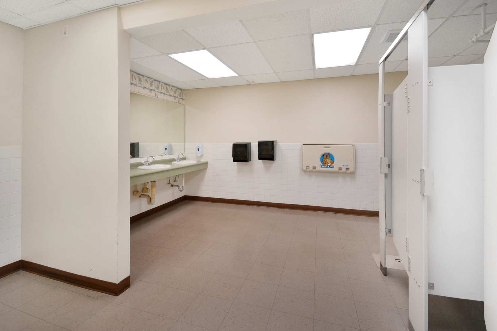 801 S Madison Street, Bloomington, IL 61701