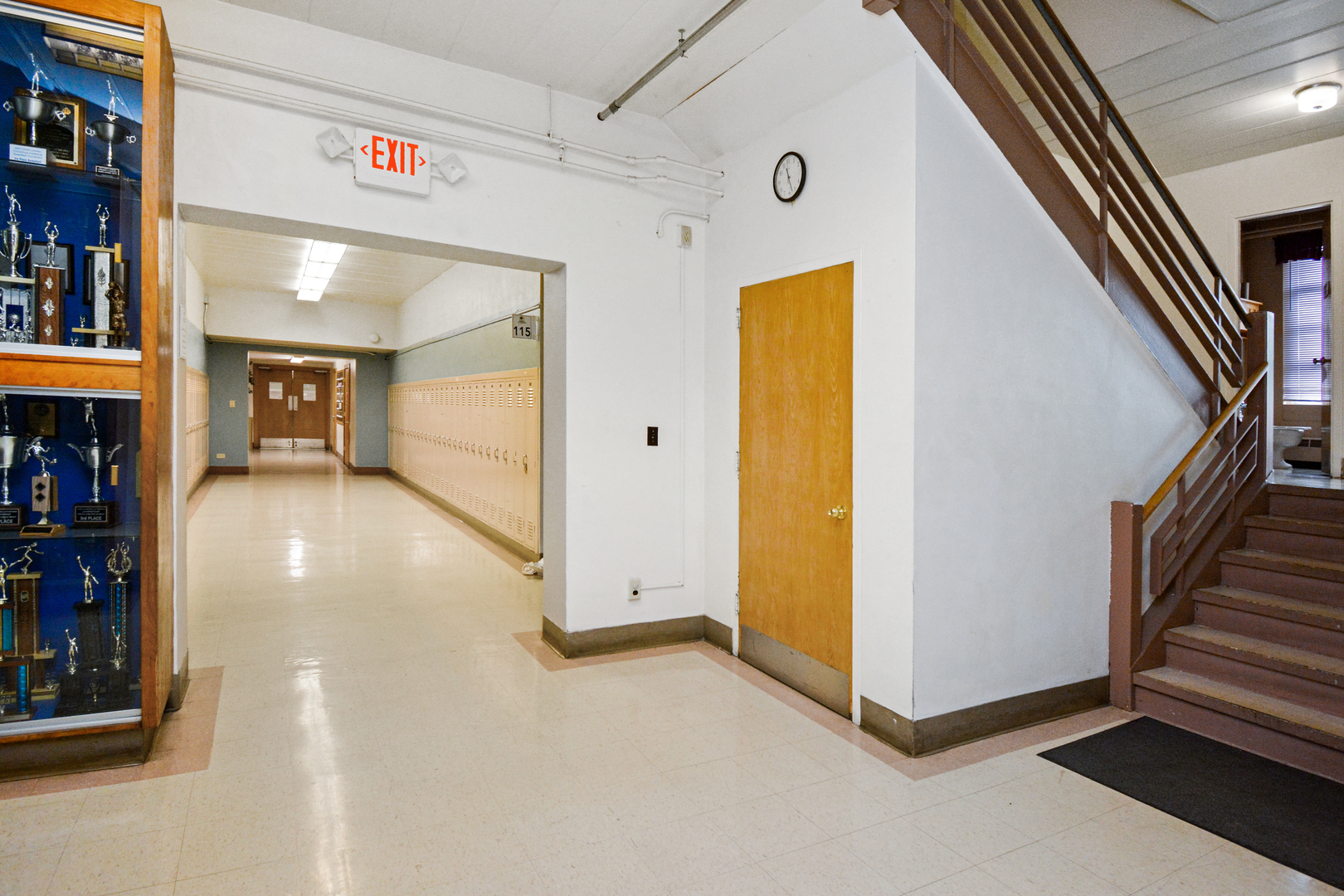 801 S Madison Street, Bloomington, IL 61701