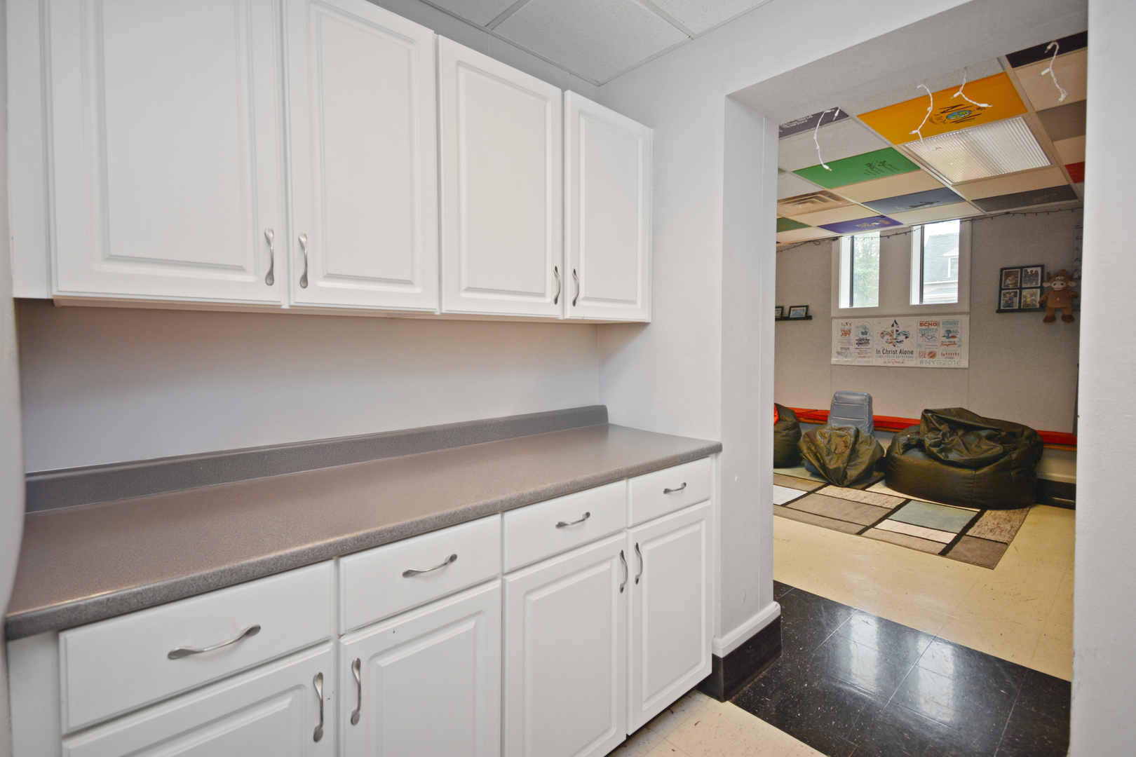 801 S Madison Street, Bloomington, IL 61701