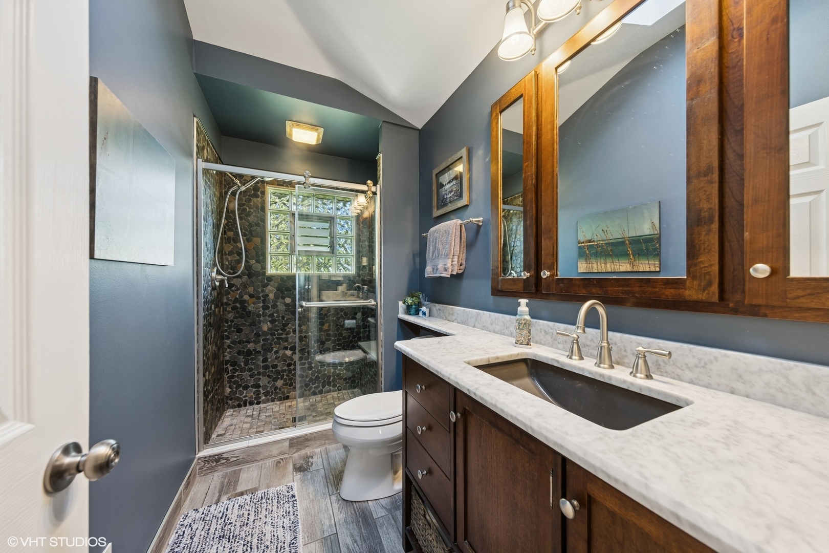3S180 Cypress Drive, Glen Ellyn, IL 60137