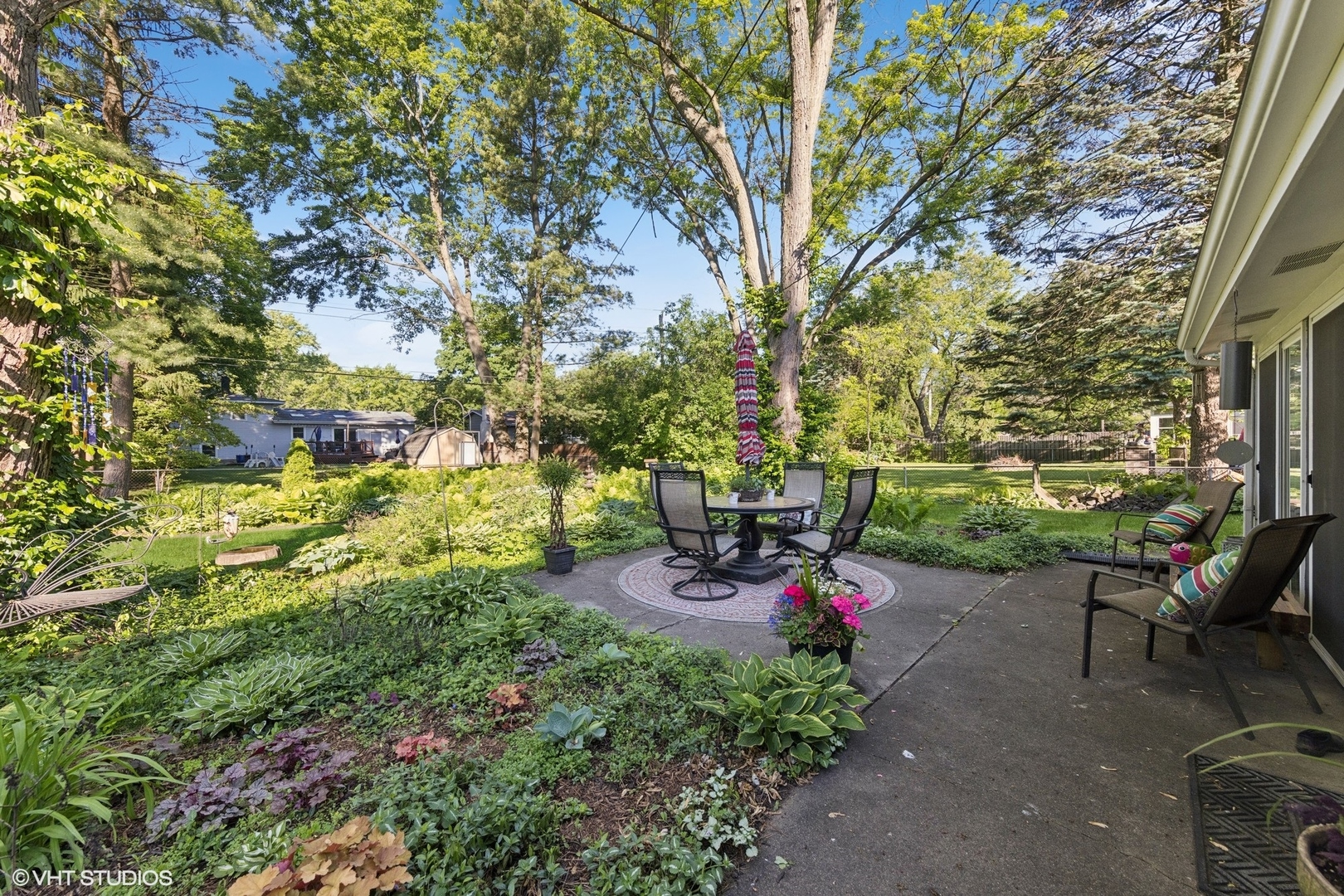 3S180 Cypress Drive, Glen Ellyn, IL 60137
