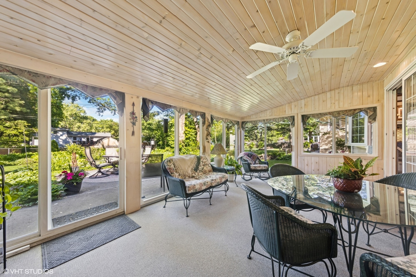 3S180 Cypress Drive, Glen Ellyn, IL 60137