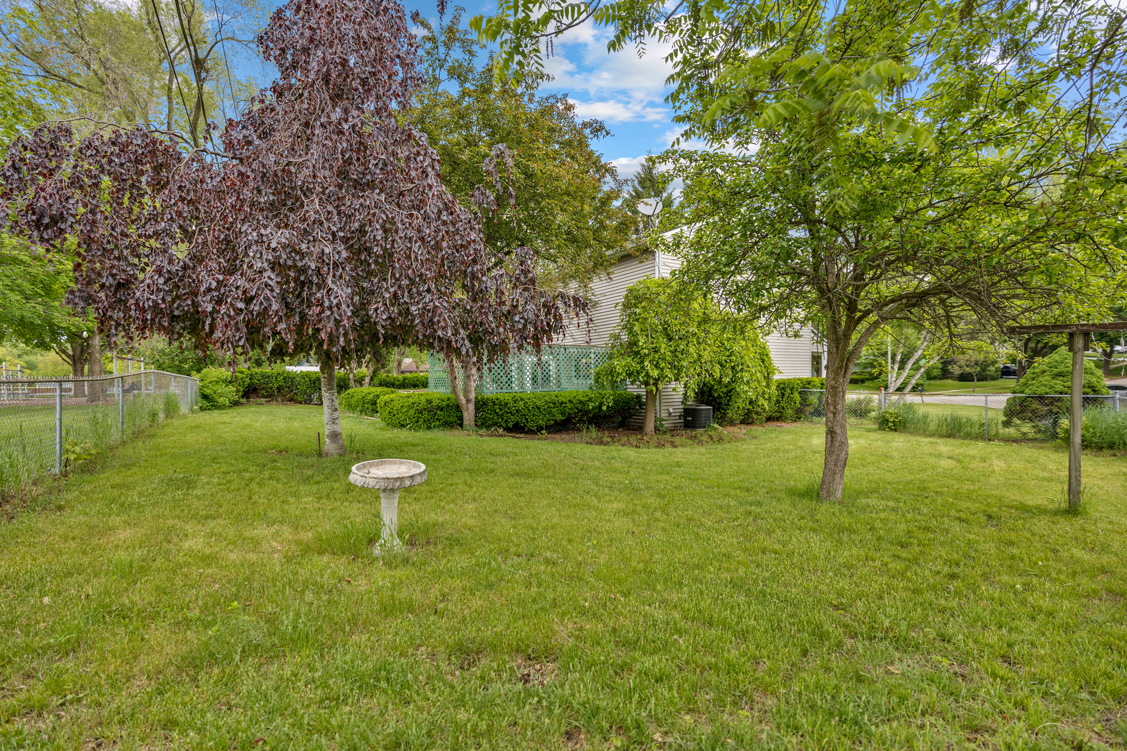 67 Alice Street, Algonquin, IL 60102