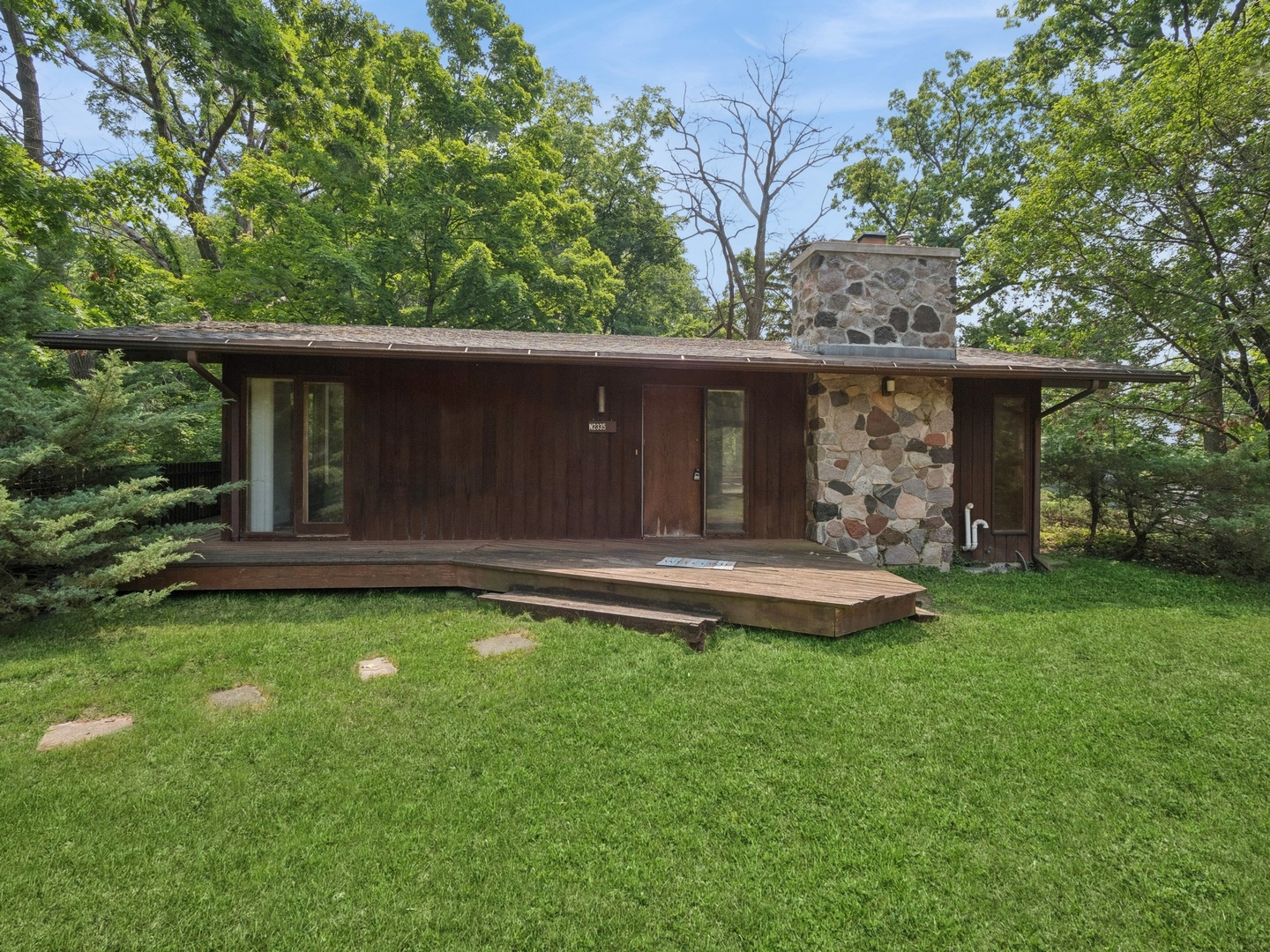 N2335 Main Road, Lake Geneva, WI 53147