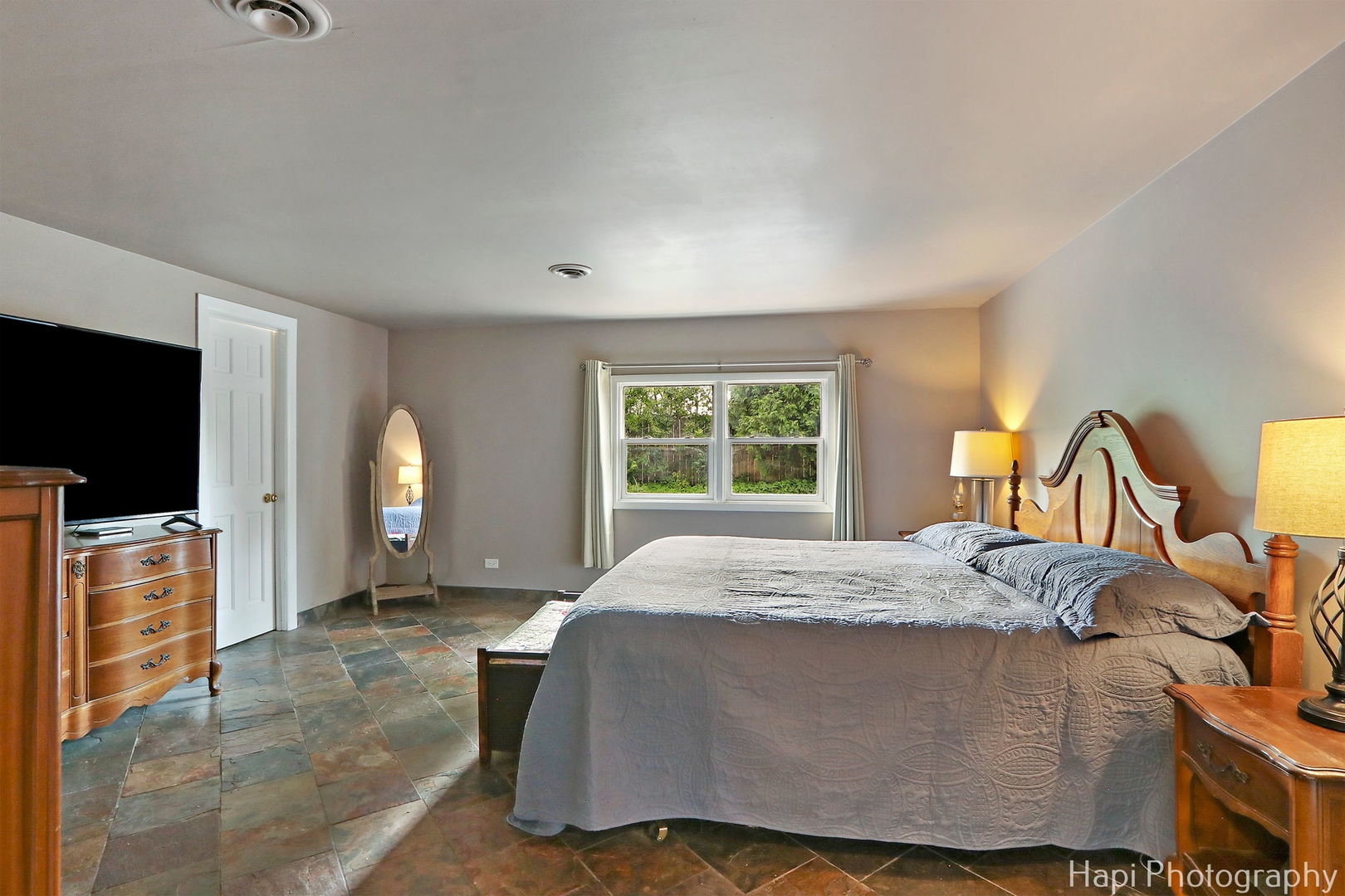26735 W Il Route 173, Antioch, IL 60002