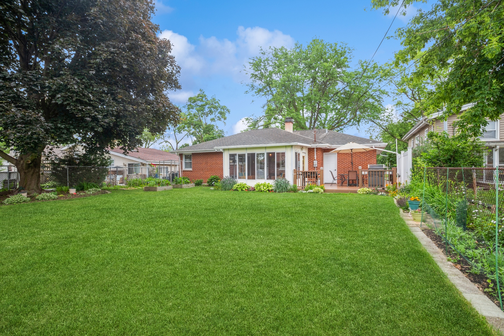 430 Florian Drive, Des Plaines, IL 60016