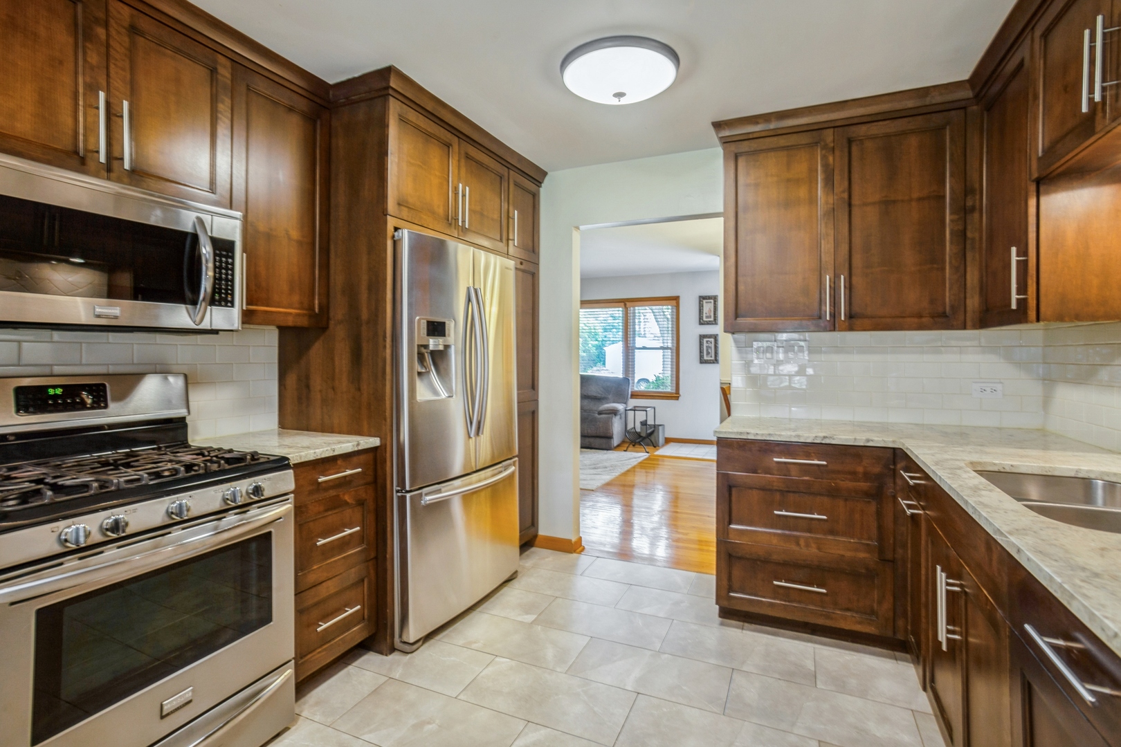 430 Florian Drive, Des Plaines, IL 60016