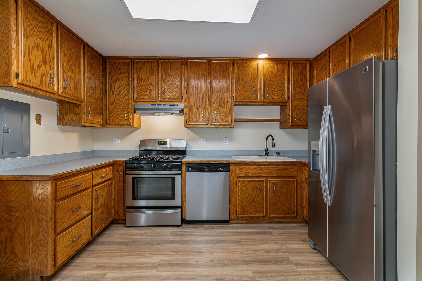 931 Mosby Court, Joliet, IL 60431