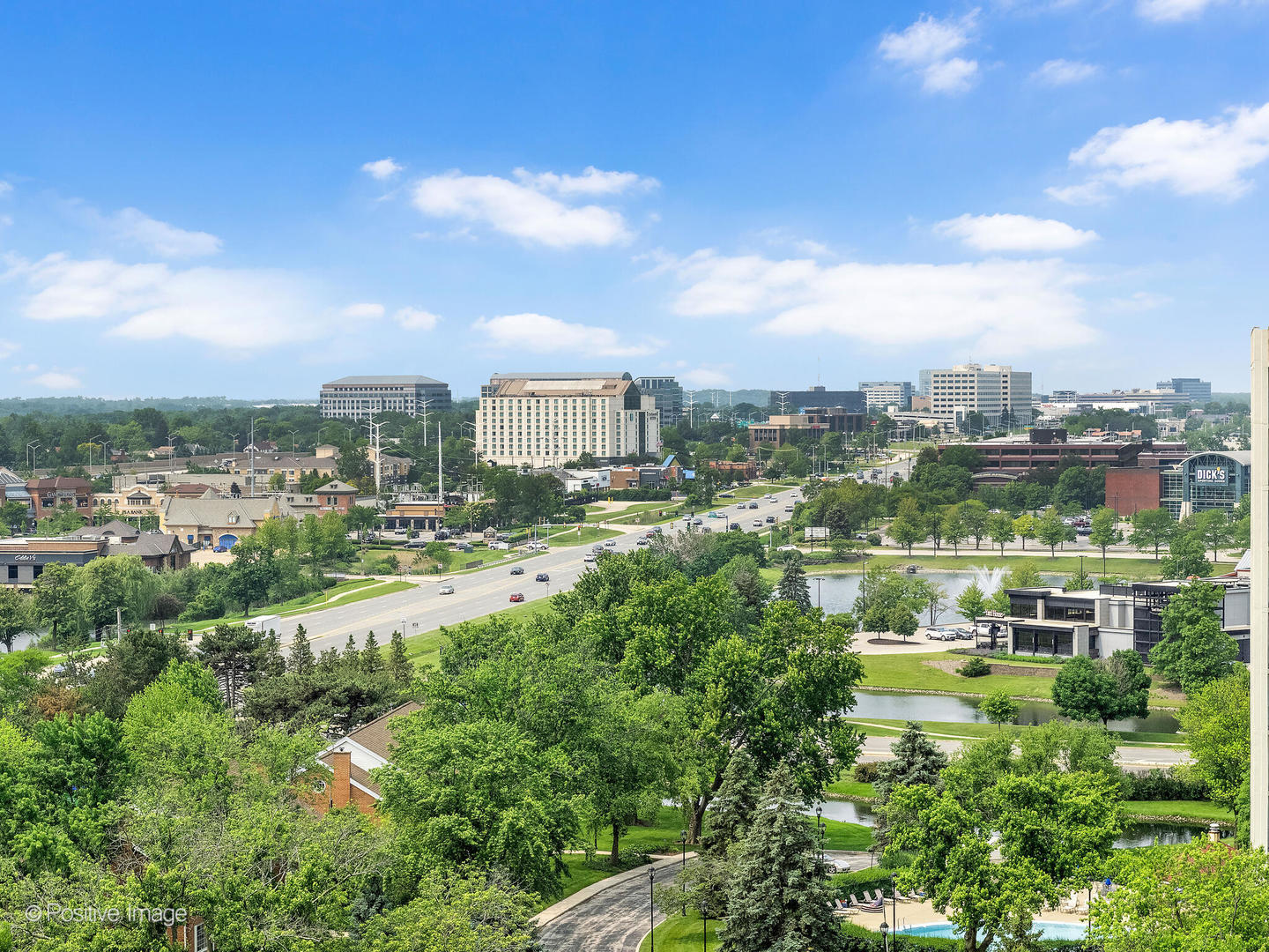 40 N Tower Road #12F, Oak Brook, IL 60523