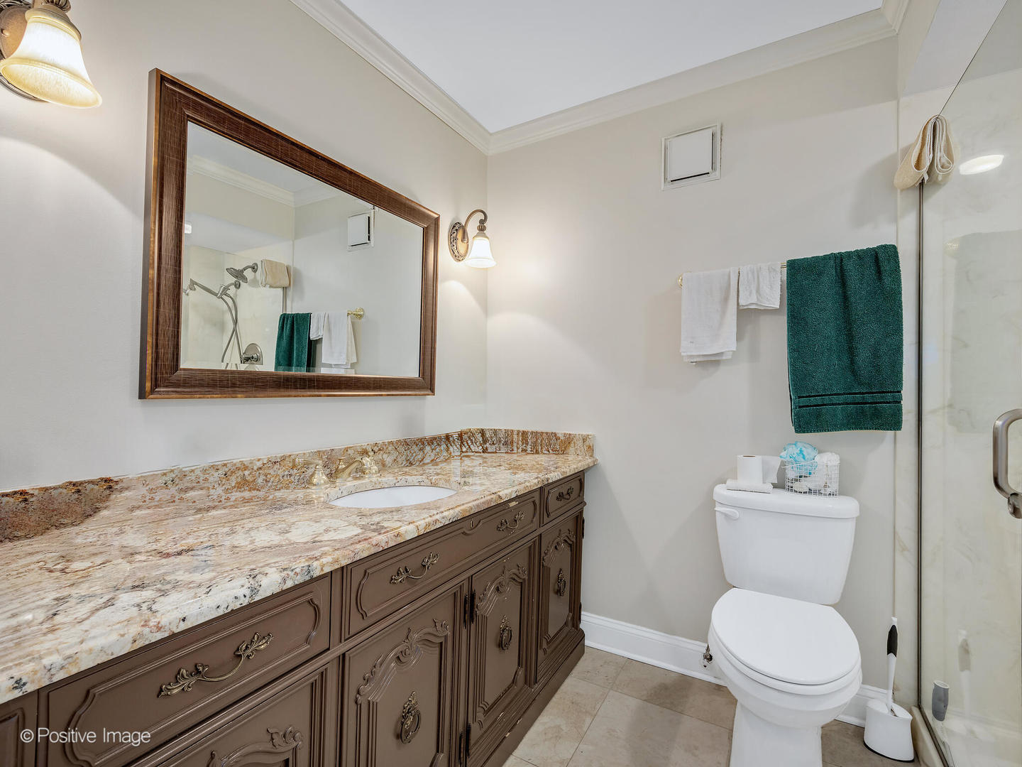 40 N Tower Road #12F, Oak Brook, IL 60523
