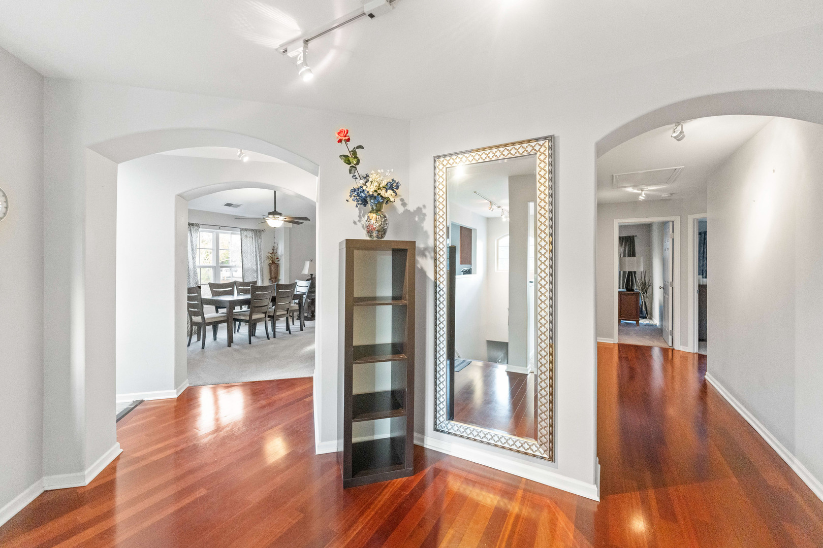 Warrenville, IL 60555