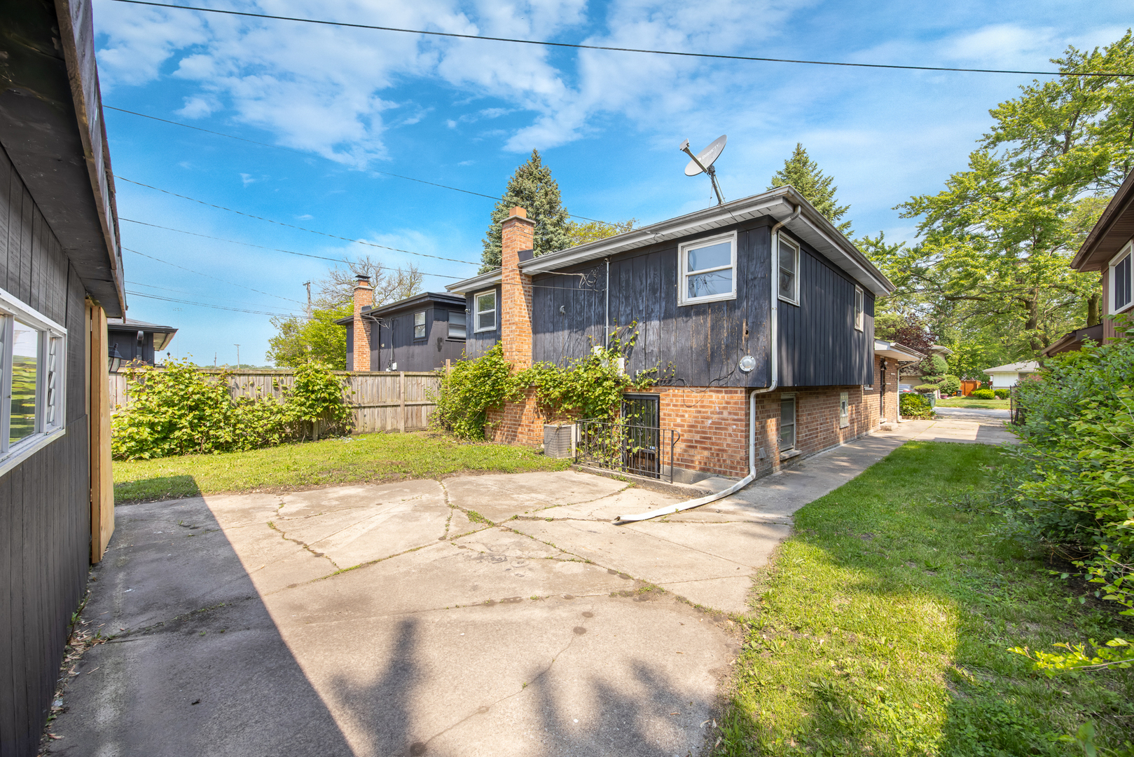 505 E 146TH Street, Dolton, IL 60419