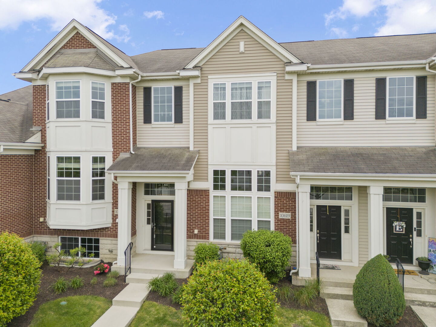10615 W 153rd Street, Orland Park, IL 60462