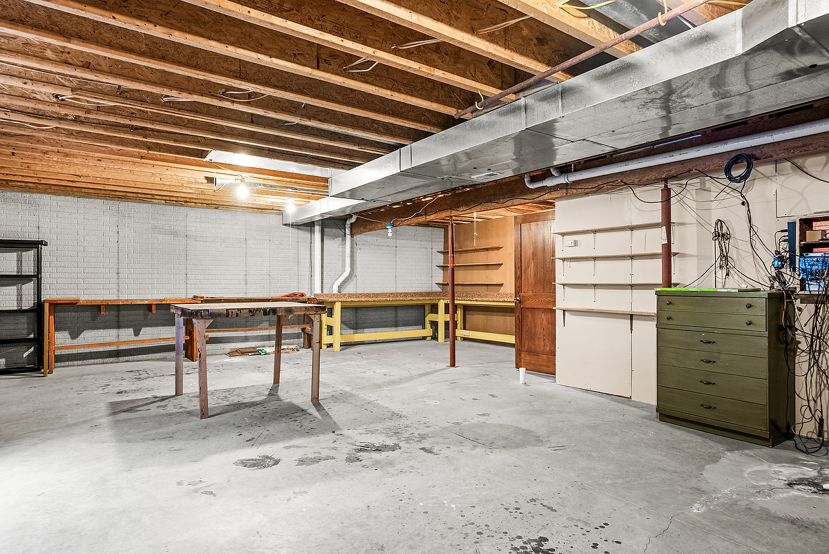 1515 Belclare Road, Normal, IL 61761