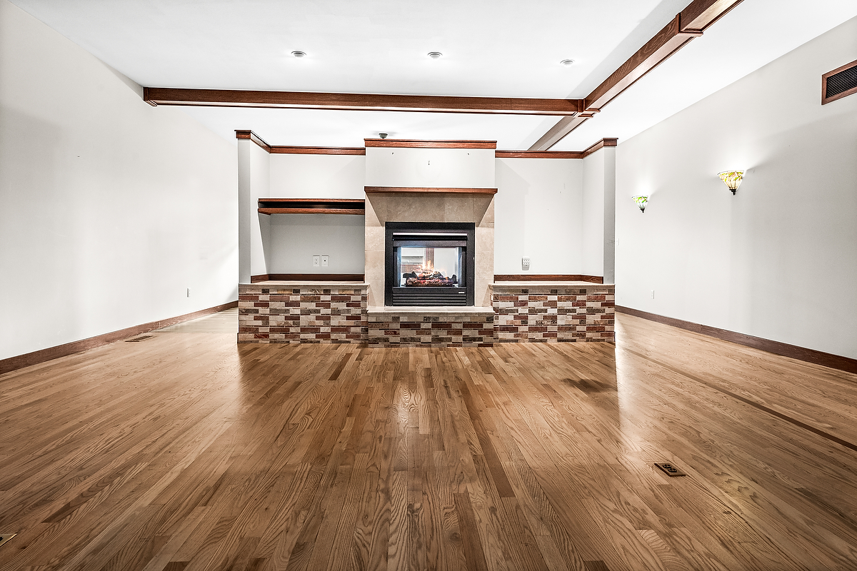 1515 Belclare Road, Normal, IL 61761