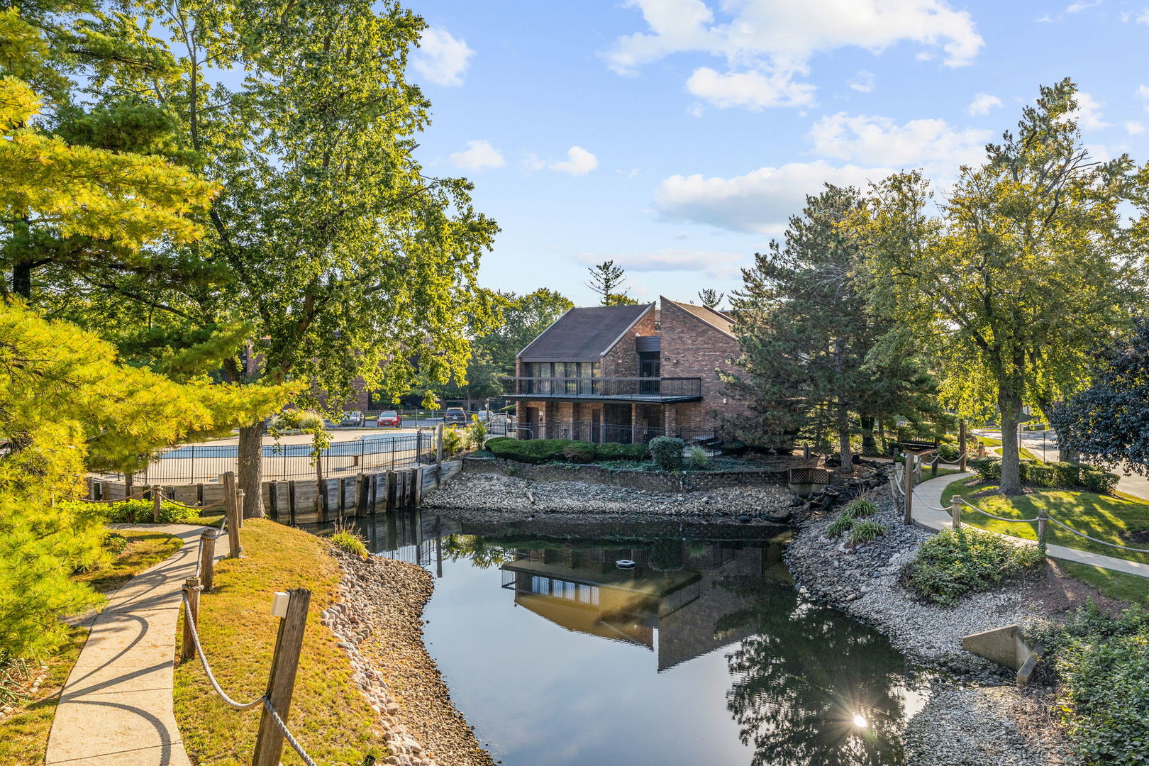 14515 Central Court #M3, Oak Forest, IL 60452