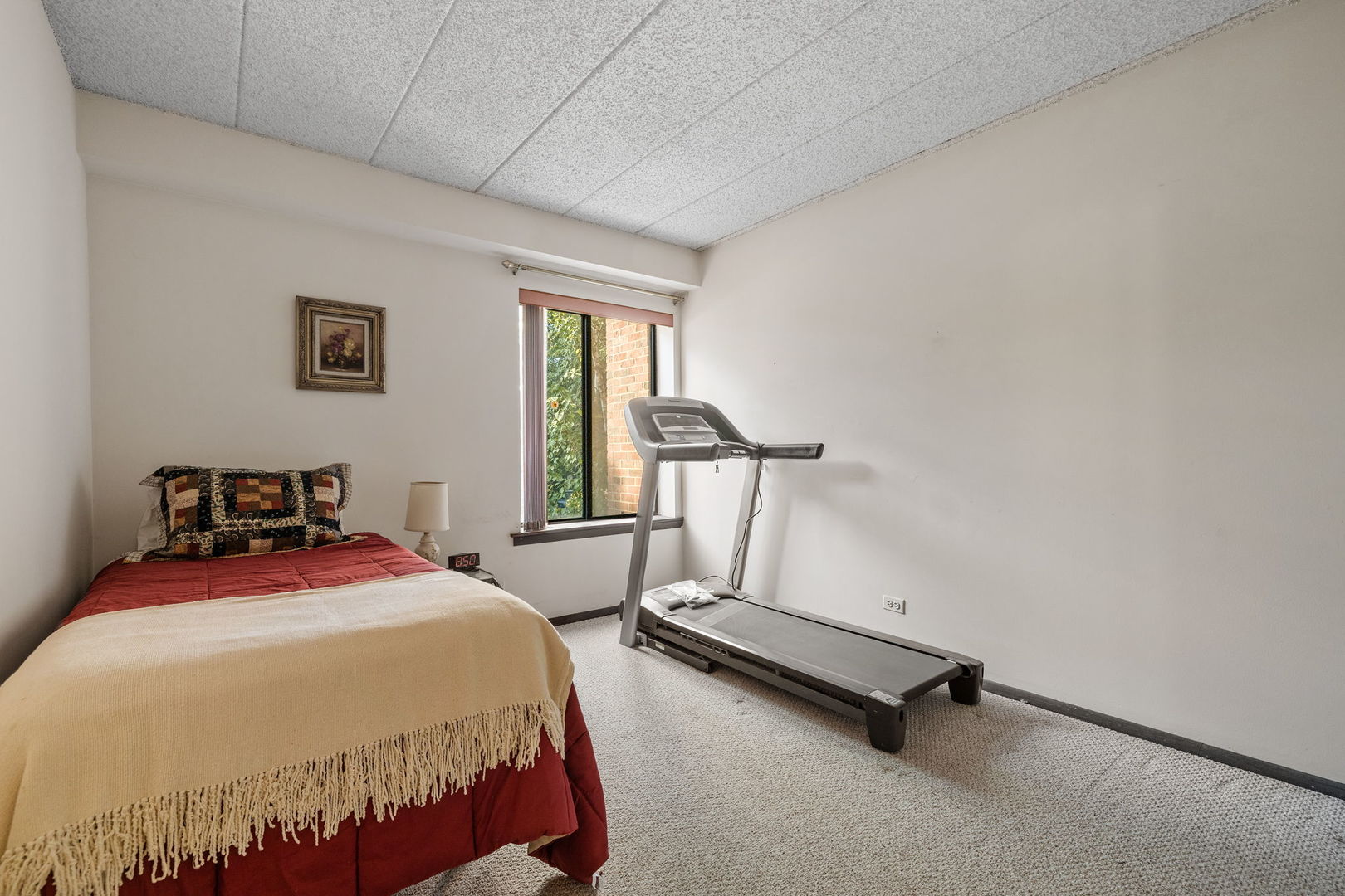 14515 Central Court #M3, Oak Forest, IL 60452