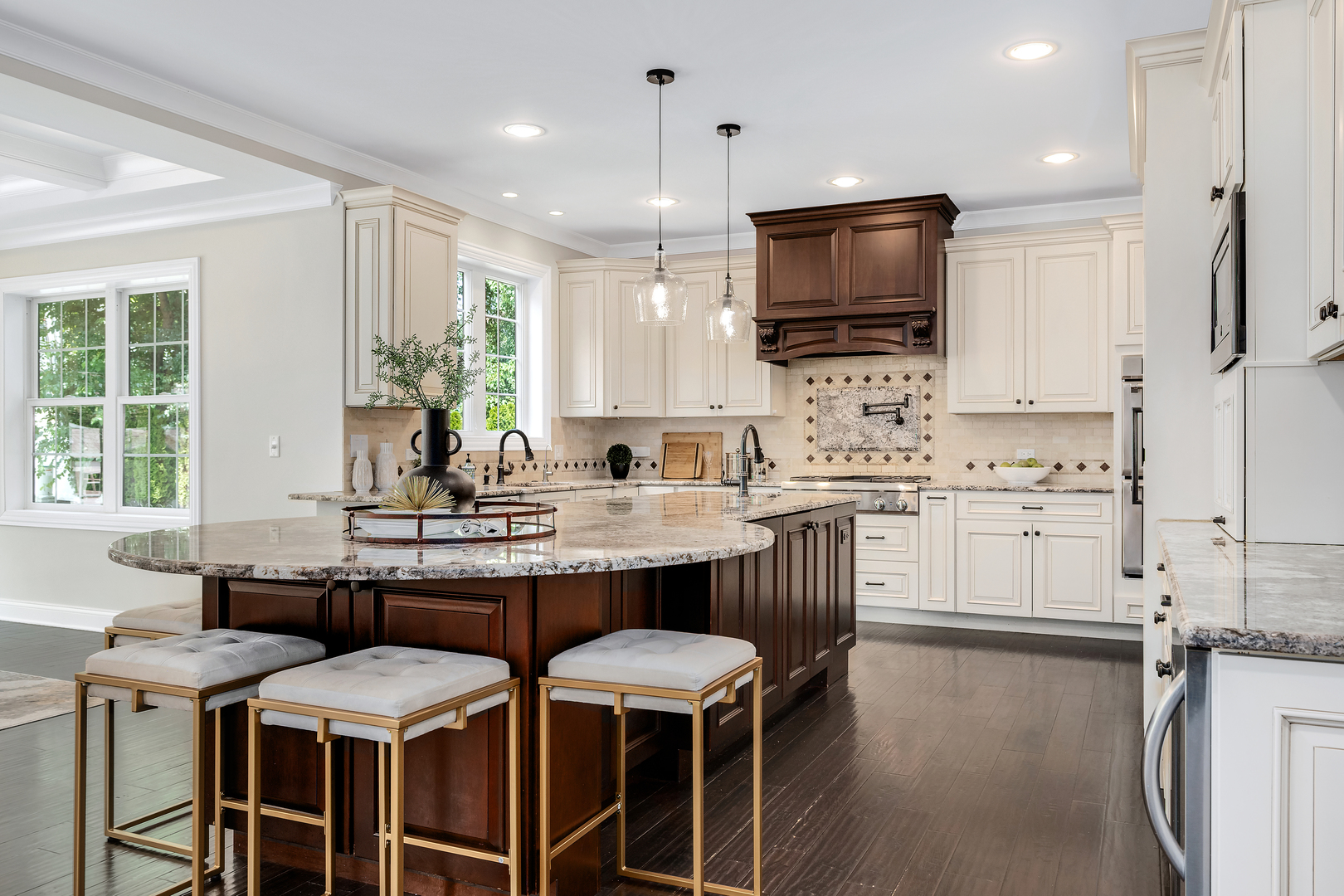 4408 Stonewall Avenue, Downers Grove, IL 60515