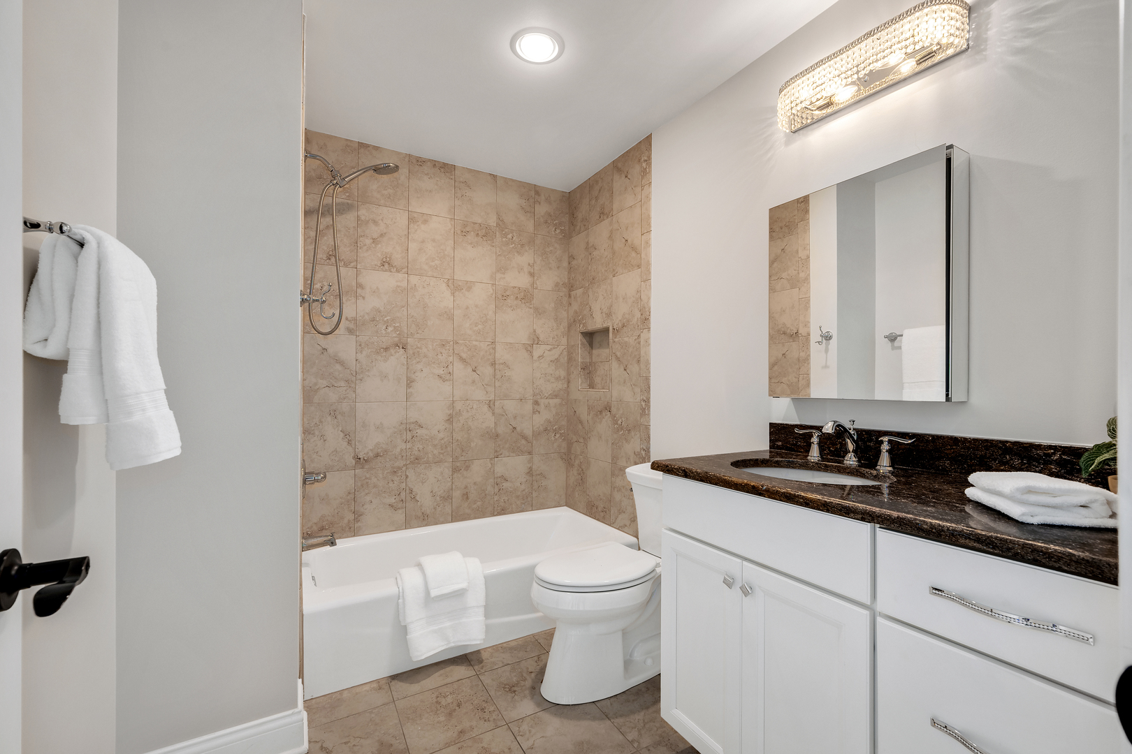 4408 Stonewall Avenue, Downers Grove, IL 60515