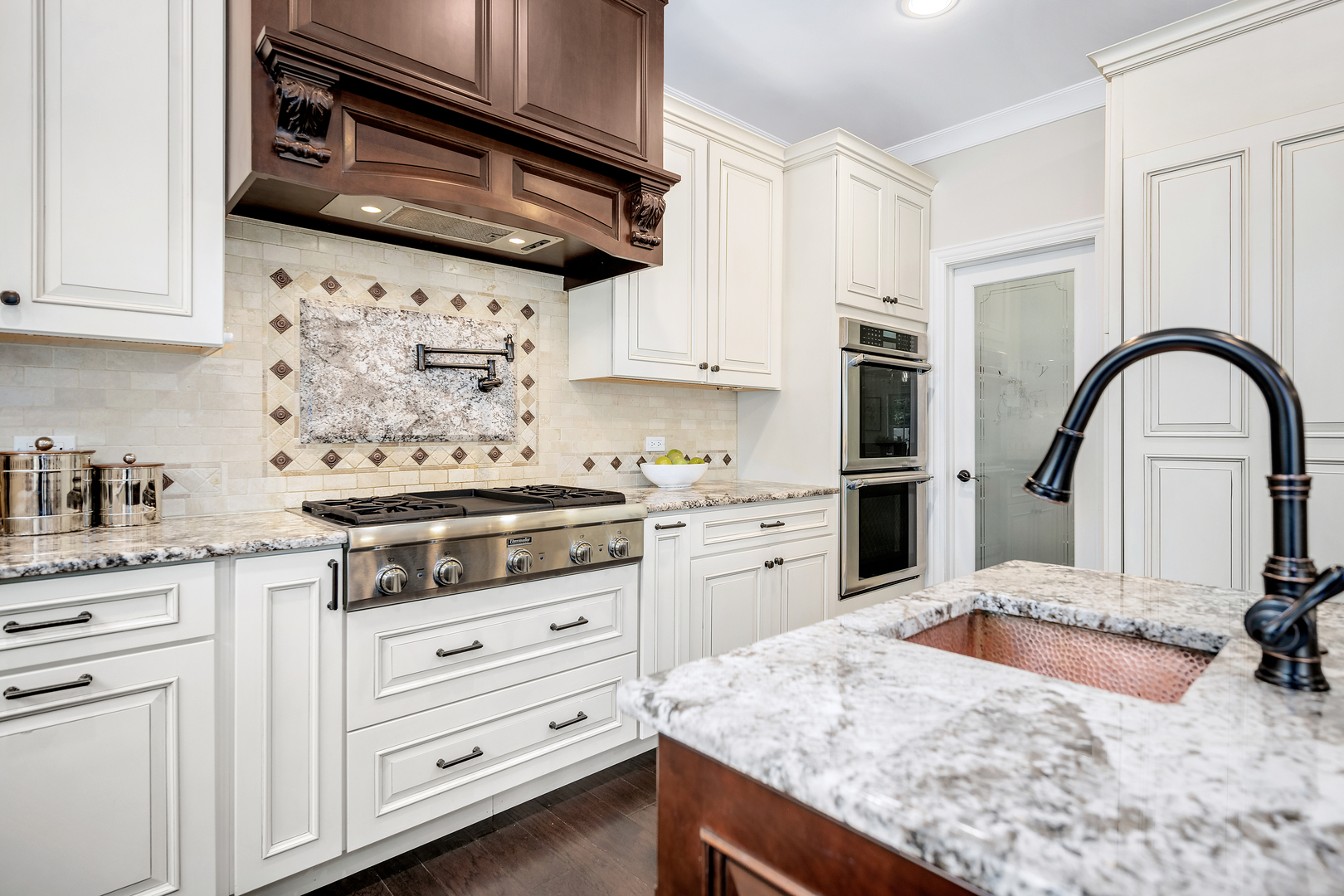 4408 Stonewall Avenue, Downers Grove, IL 60515