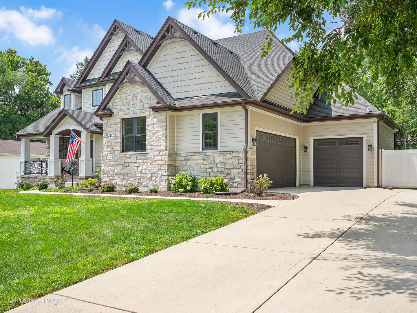 4408 Stonewall Avenue, Downers Grove, IL 60515