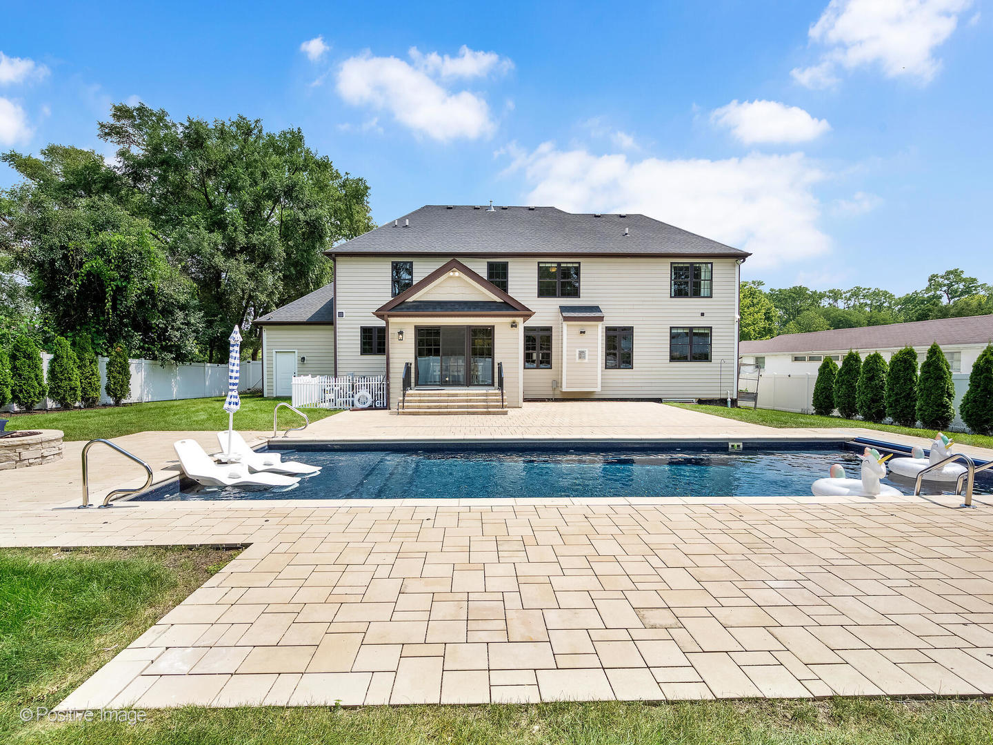 4408 Stonewall Avenue, Downers Grove, IL 60515