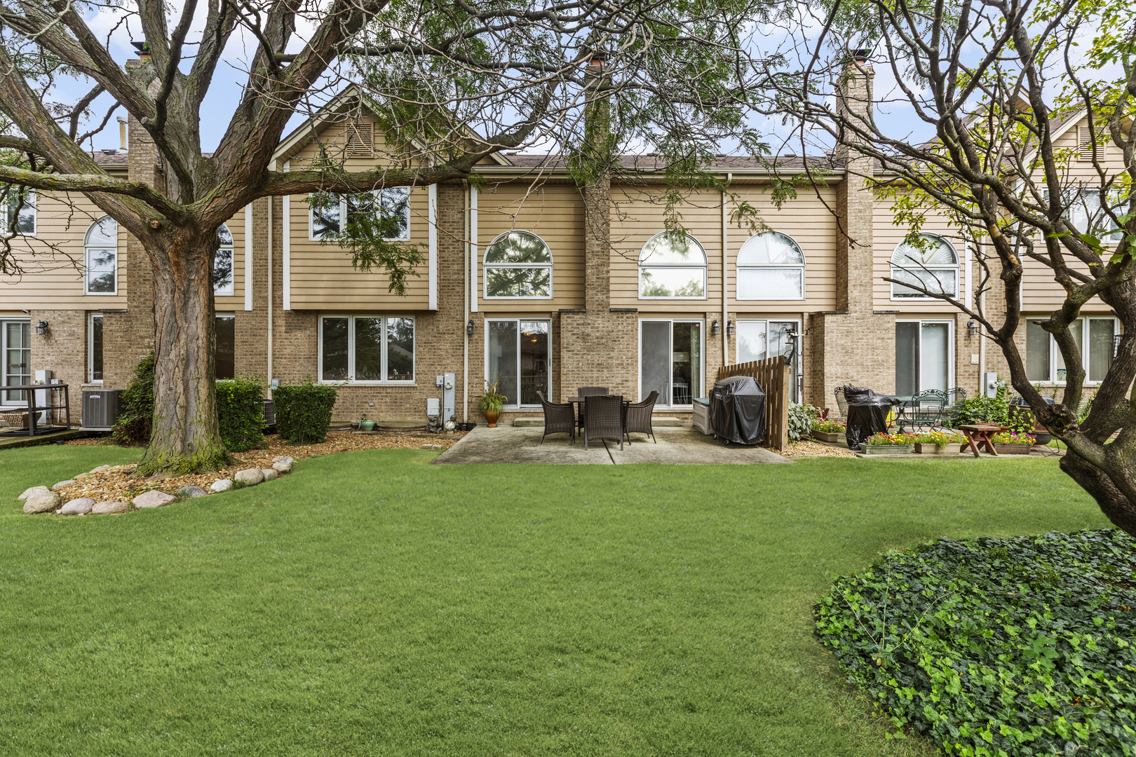 7905 Richardson Lane, Tinley Park, IL 60487