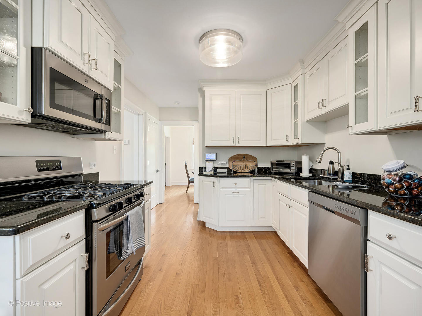 1011 N Washington Street, Wheaton, IL 60187