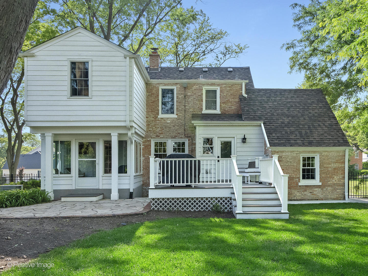 1011 N Washington Street, Wheaton, IL 60187