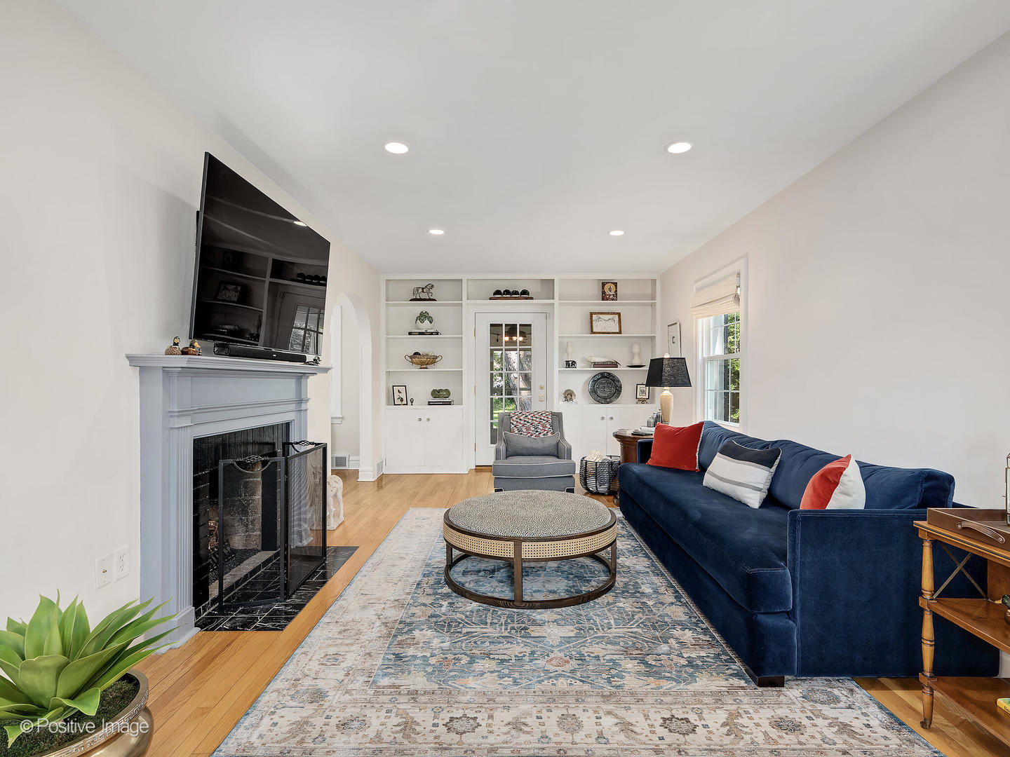 1011 N Washington Street, Wheaton, IL 60187