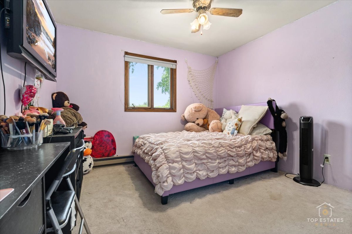 12455 W 33rd Street, Beach Park, IL 60099