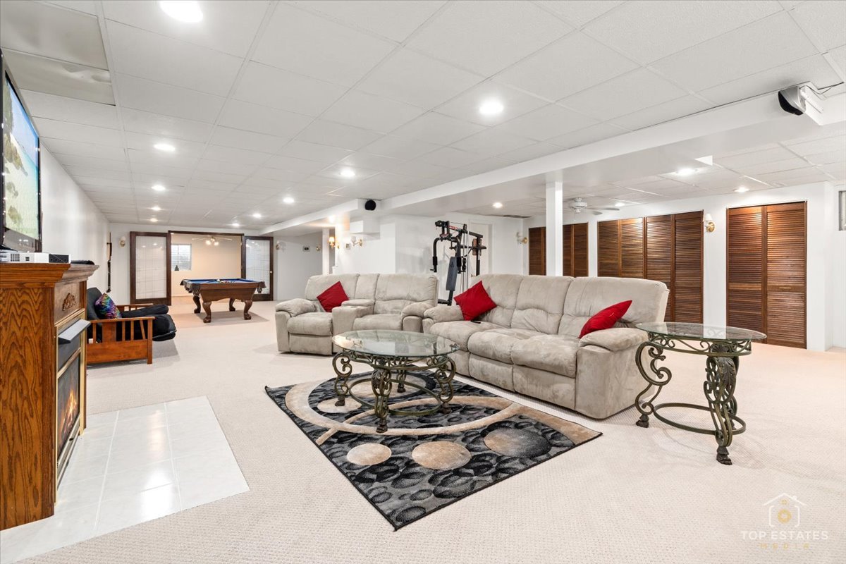 12455 W 33rd Street, Beach Park, IL 60099