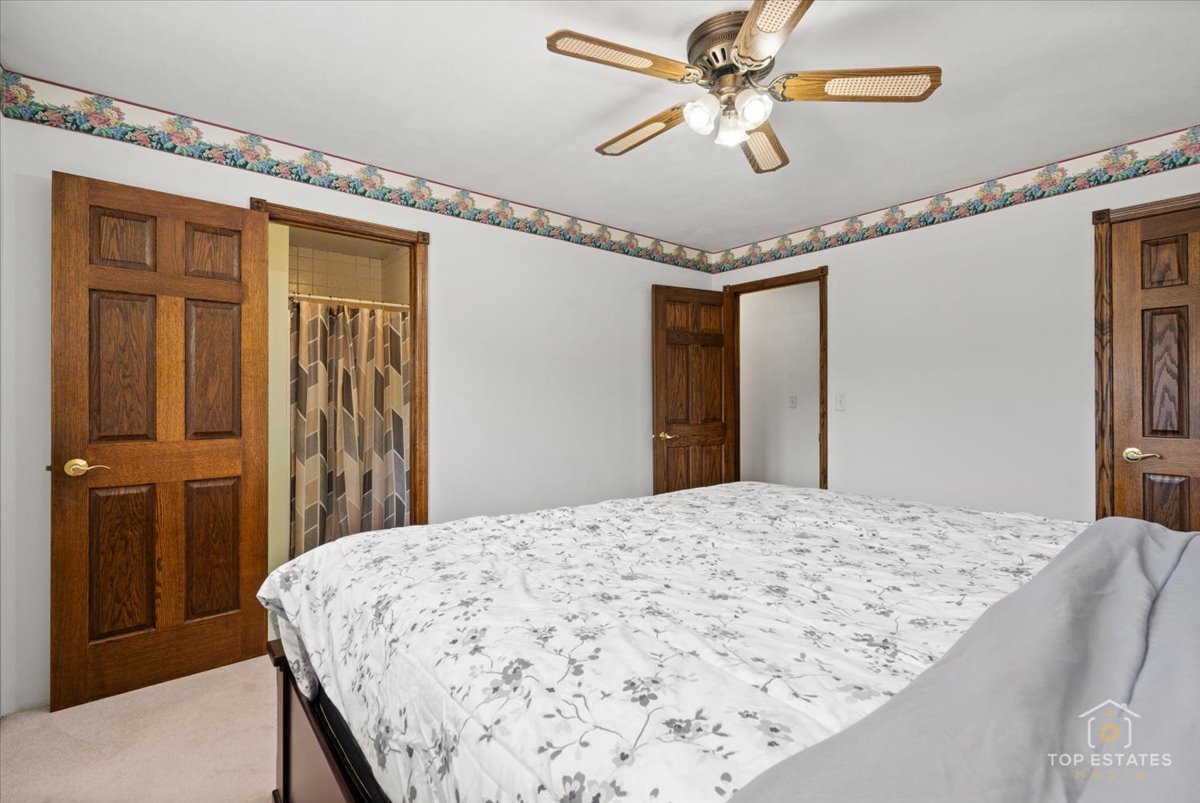12455 W 33rd Street, Beach Park, IL 60099