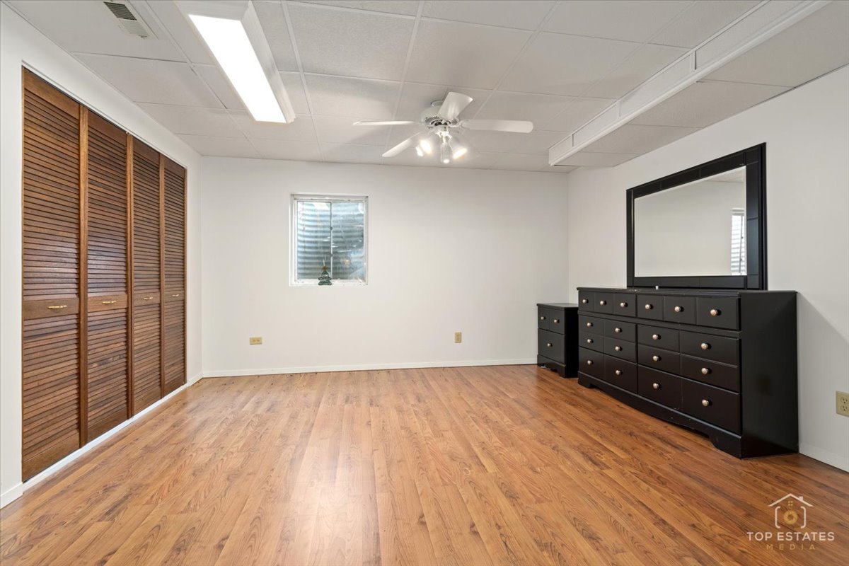 12455 W 33rd Street, Beach Park, IL 60099